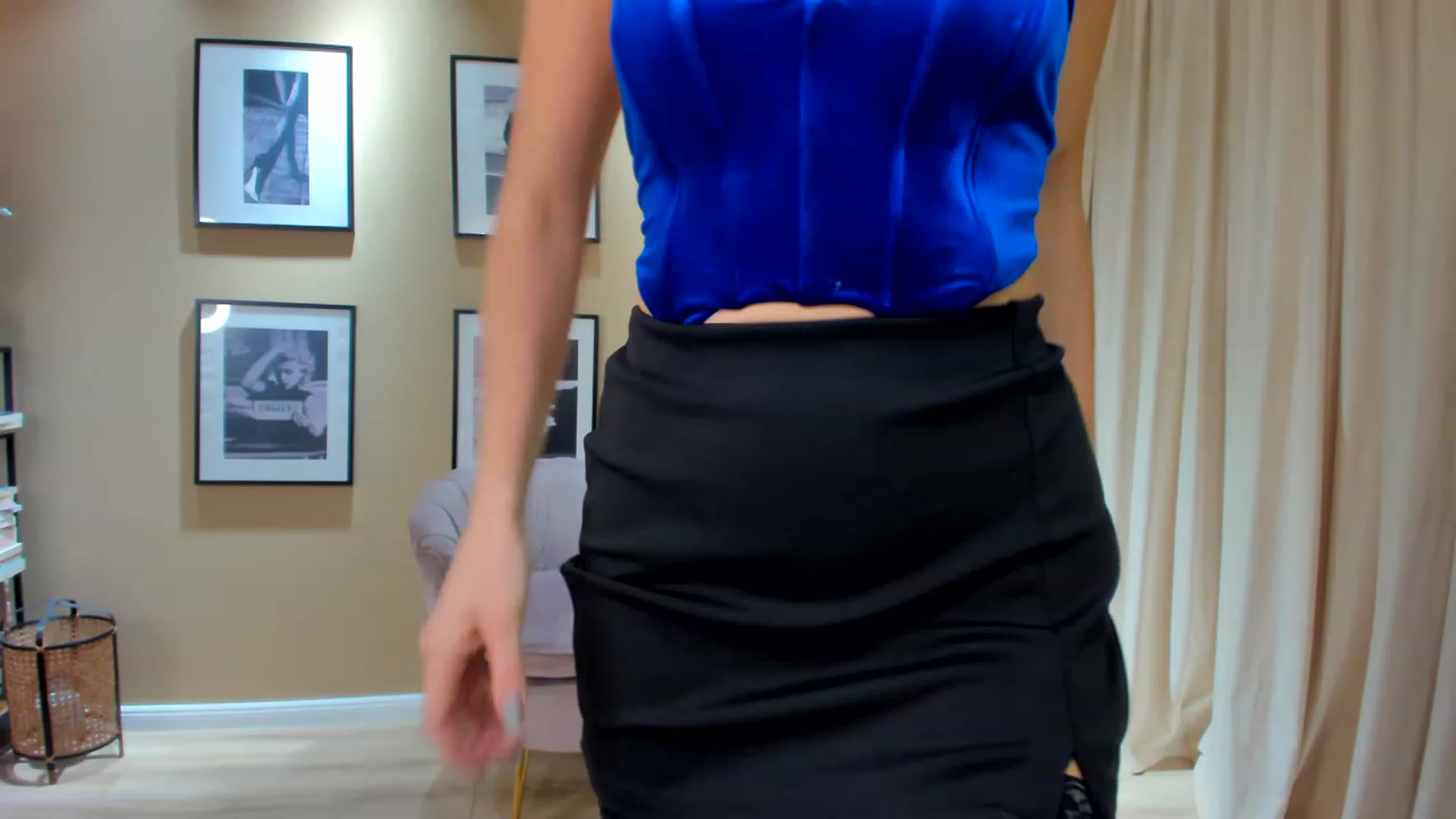 Gallery image thumbnail from SerenDYpity's myfreecams stream on, 11/24/2022, 22:54 image 19 of 20