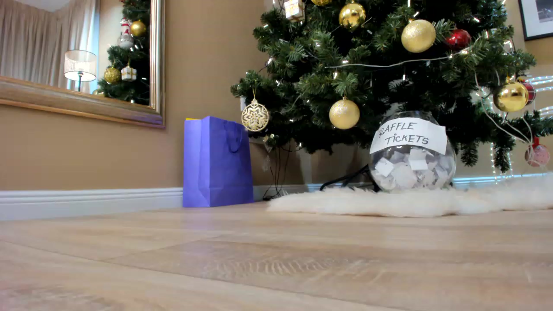 Gallery image thumbnail from SerenDYpity's myfreecams stream on, 12/23/2022, 22:28 image 1 of 20