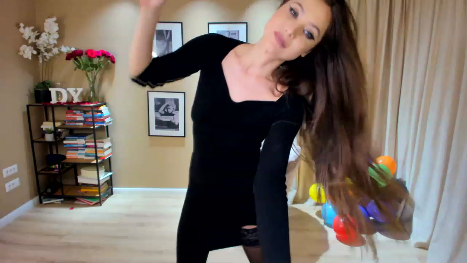 Gallery image thumbnail from SerenDYpity's myfreecams stream on, 02/21/2023, 01:09 image 9 of 20