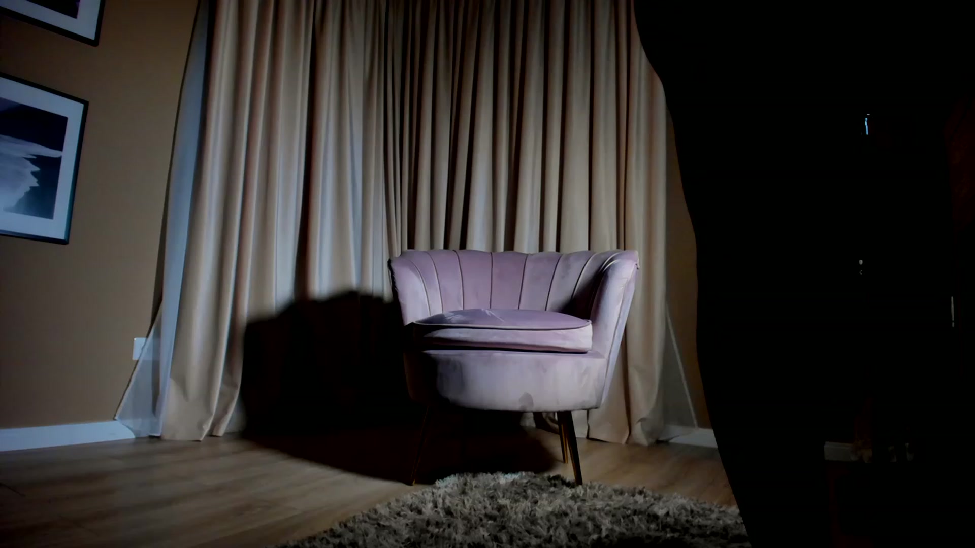 Gallery image thumbnail from SerenDYpity's myfreecams stream on, 02/24/2023, 22:44 image 3 of 20