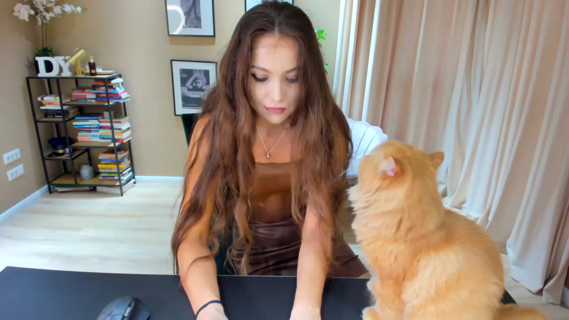 Gallery image thumbnail from SerenDYpity's myfreecams stream on, 04/09/2023, 16:59 image 6 of 20