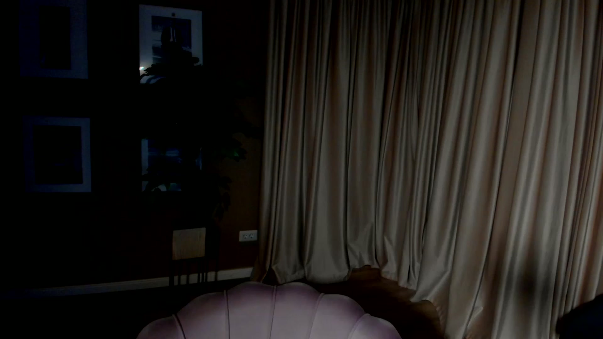 Gallery image thumbnail from SerenDYpity's myfreecams stream on, 04/19/2023, 23:11 image 1 of 20