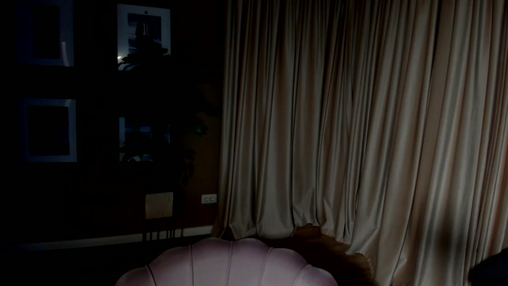 Gallery image thumbnail from SerenDYpity's myfreecams stream on, 04/19/2023, 23:11 image 3 of 20