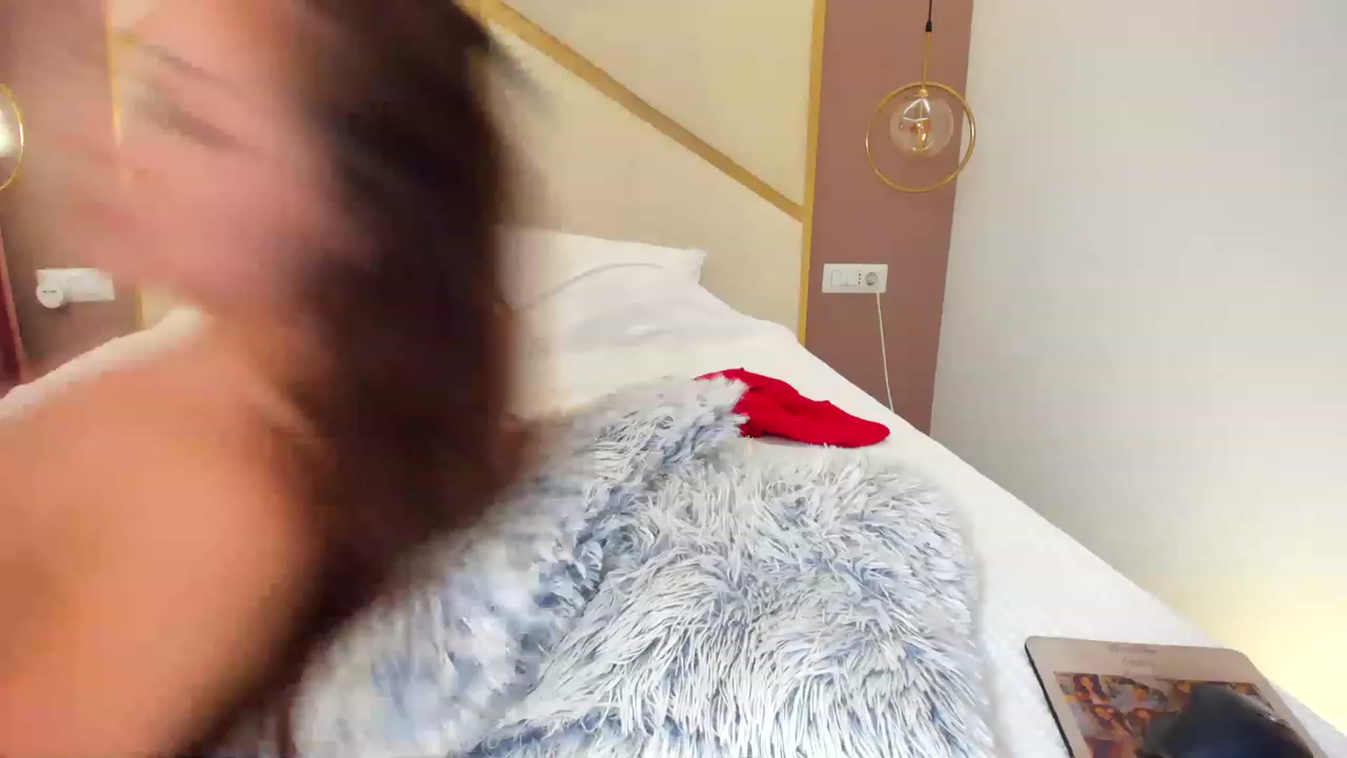 Gallery image thumbnail from SerenDYpity's myfreecams stream on, 05/03/2023, 24:00 image 8 of 20