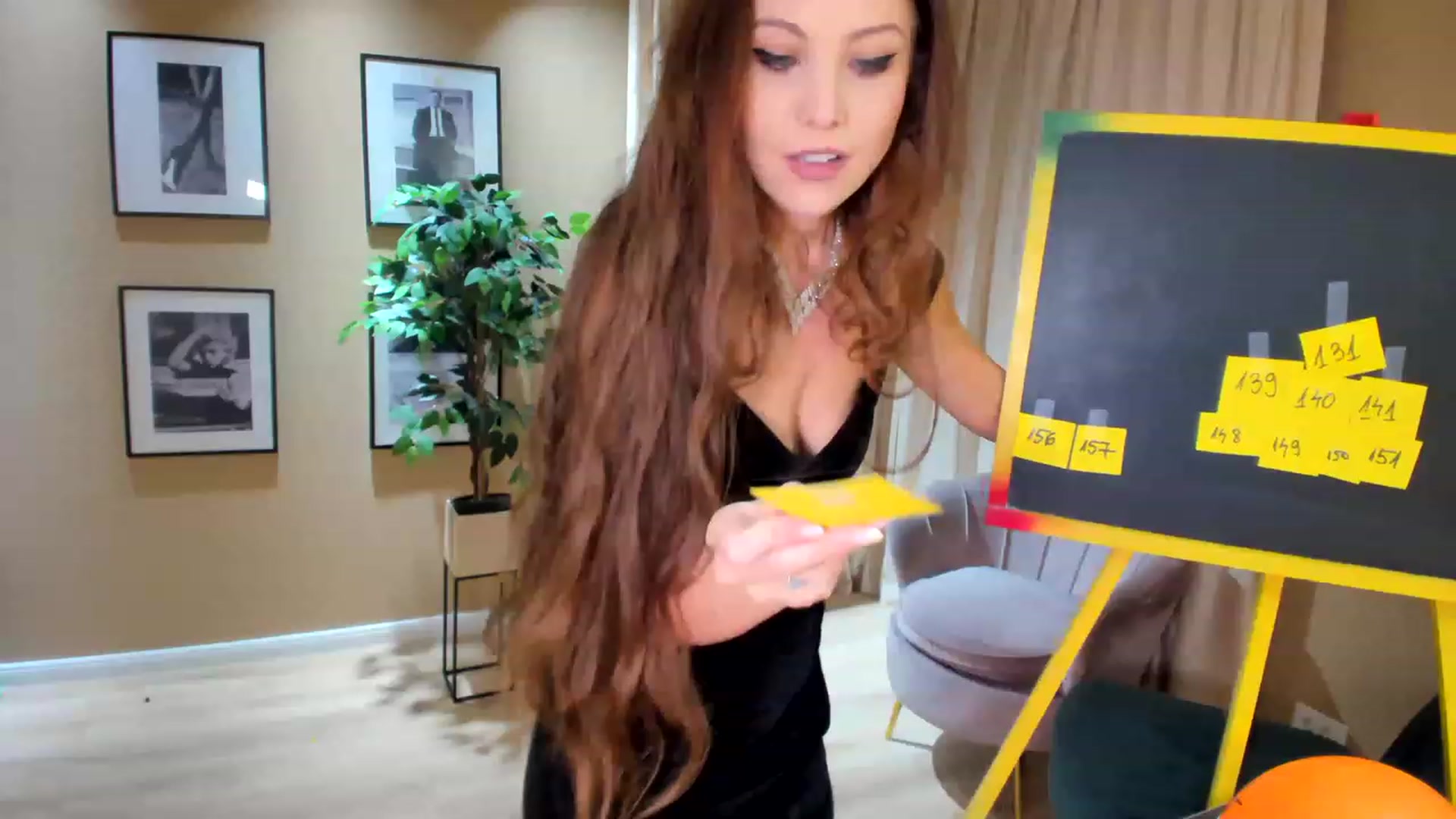Gallery image thumbnail from SerenDYpity's myfreecams stream on, 05/07/2023, 18:35 image 9 of 20