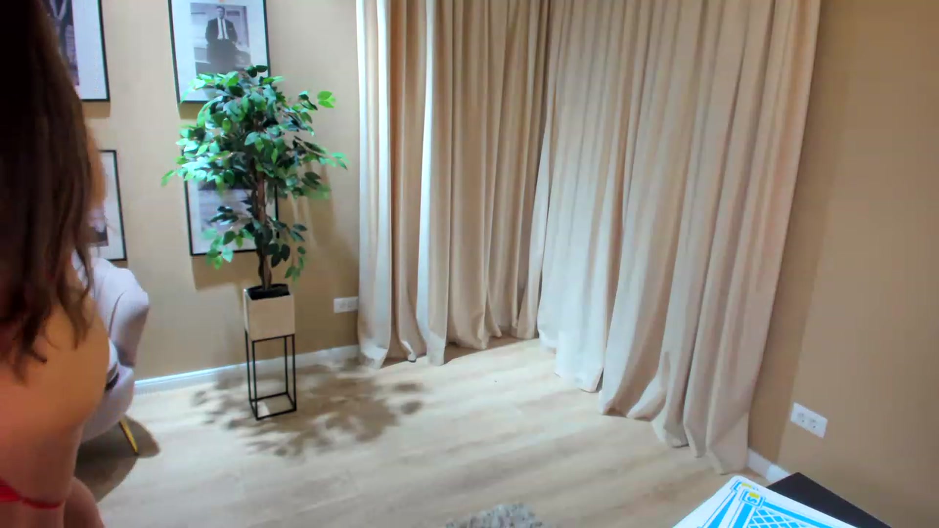 Gallery image thumbnail from SerenDYpity's myfreecams stream on, 05/10/2023, 24:35 image 20 of 20