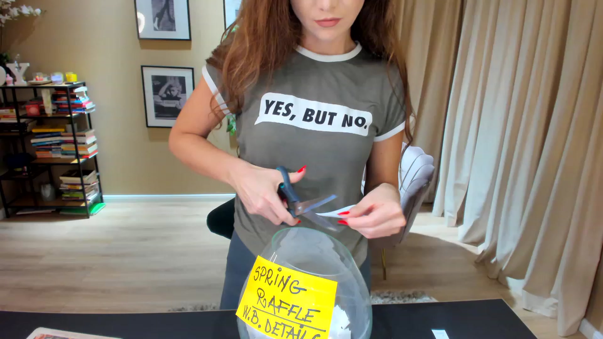 Gallery image thumbnail from SerenDYpity's myfreecams stream on, 05/16/2023, 19:43 image 8 of 20