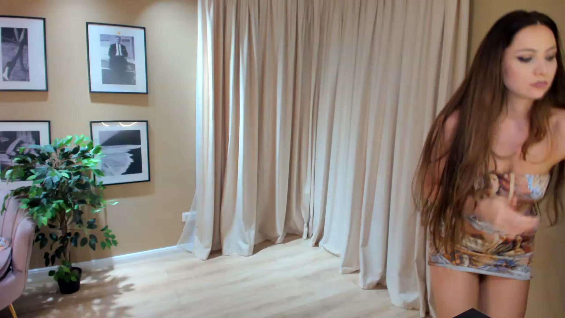 Gallery image thumbnail from SerenDYpity's myfreecams stream on, 06/07/2023, 23:24 image 8 of 20
