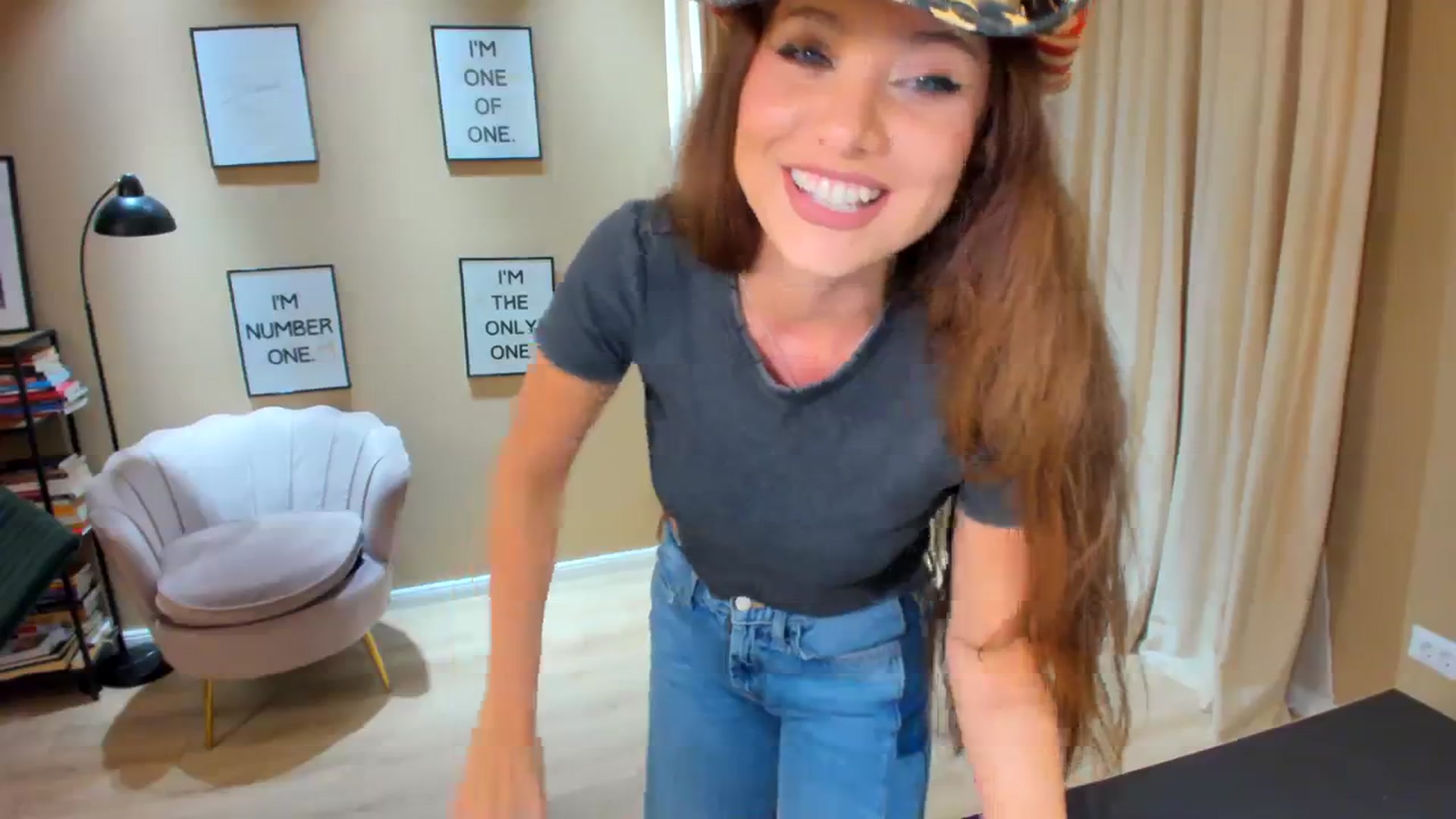 Gallery image thumbnail from SerenDYpity's myfreecams stream on, 09/16/2023, 20:27 image 9 of 20