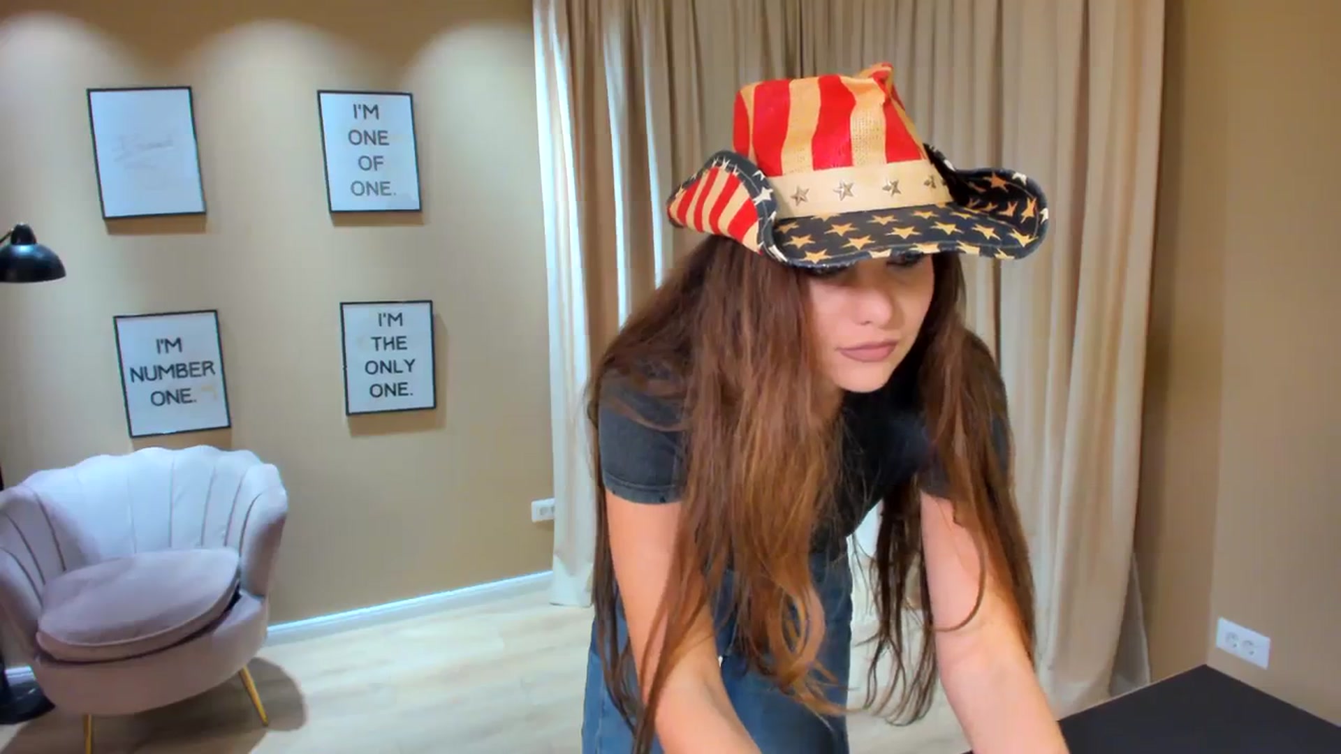 Gallery image thumbnail from SerenDYpity's myfreecams stream on, 09/16/2023, 20:27 image 19 of 20