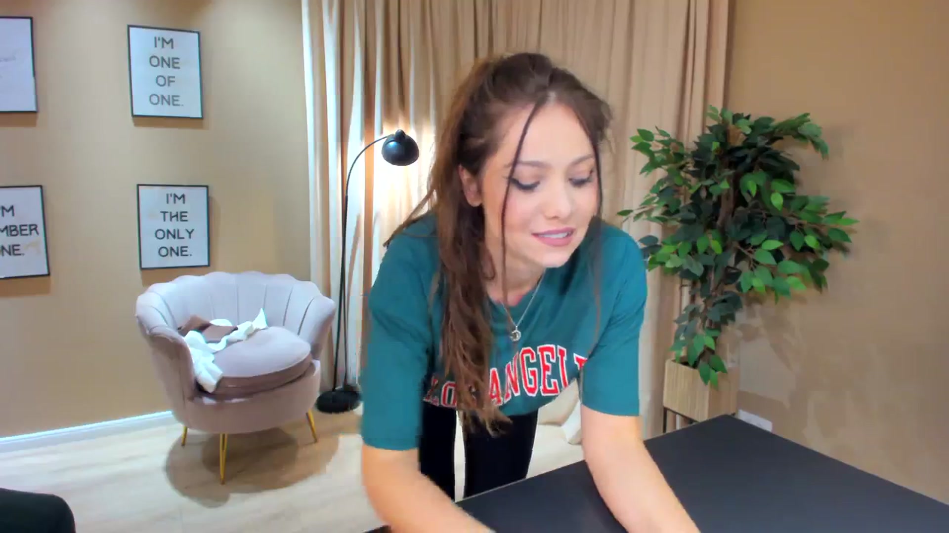 Gallery image thumbnail from SerenDYpity's myfreecams stream on, 10/09/2023, 20:42 image 11 of 20