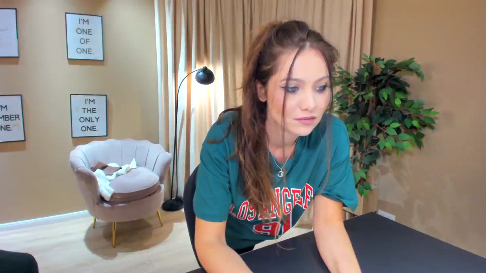 Gallery image thumbnail from SerenDYpity's myfreecams stream on, 10/09/2023, 20:42 image 3 of 20