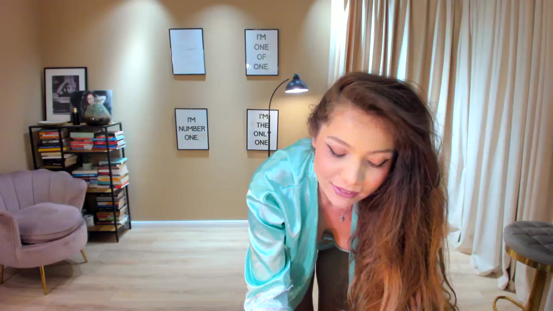 Gallery image thumbnail from SerenDYpity's myfreecams stream on, 11/17/2023, 18:22 image 3 of 20