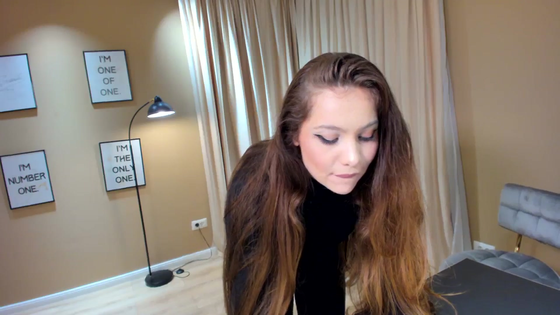 Gallery image thumbnail from SerenDYpity's myfreecams stream on, 11/20/2023, 21:58 image 13 of 20