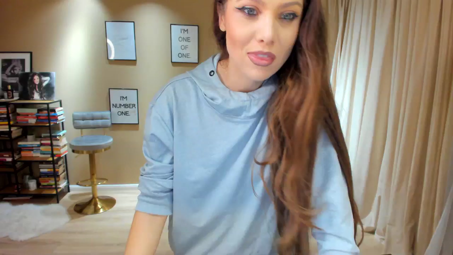 Gallery image thumbnail from SerenDYpity's myfreecams stream on, 11/21/2023, 21:53 image 2 of 20