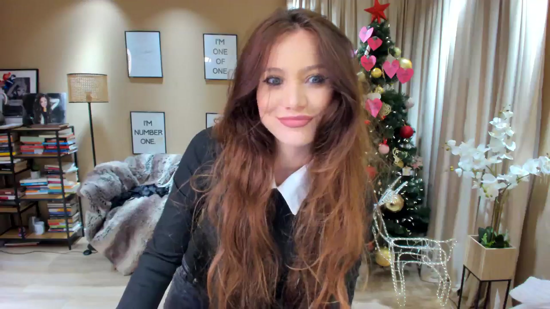 Gallery image thumbnail from SerenDYpity's myfreecams stream on, 12/09/2023, 21:24 image 5 of 20