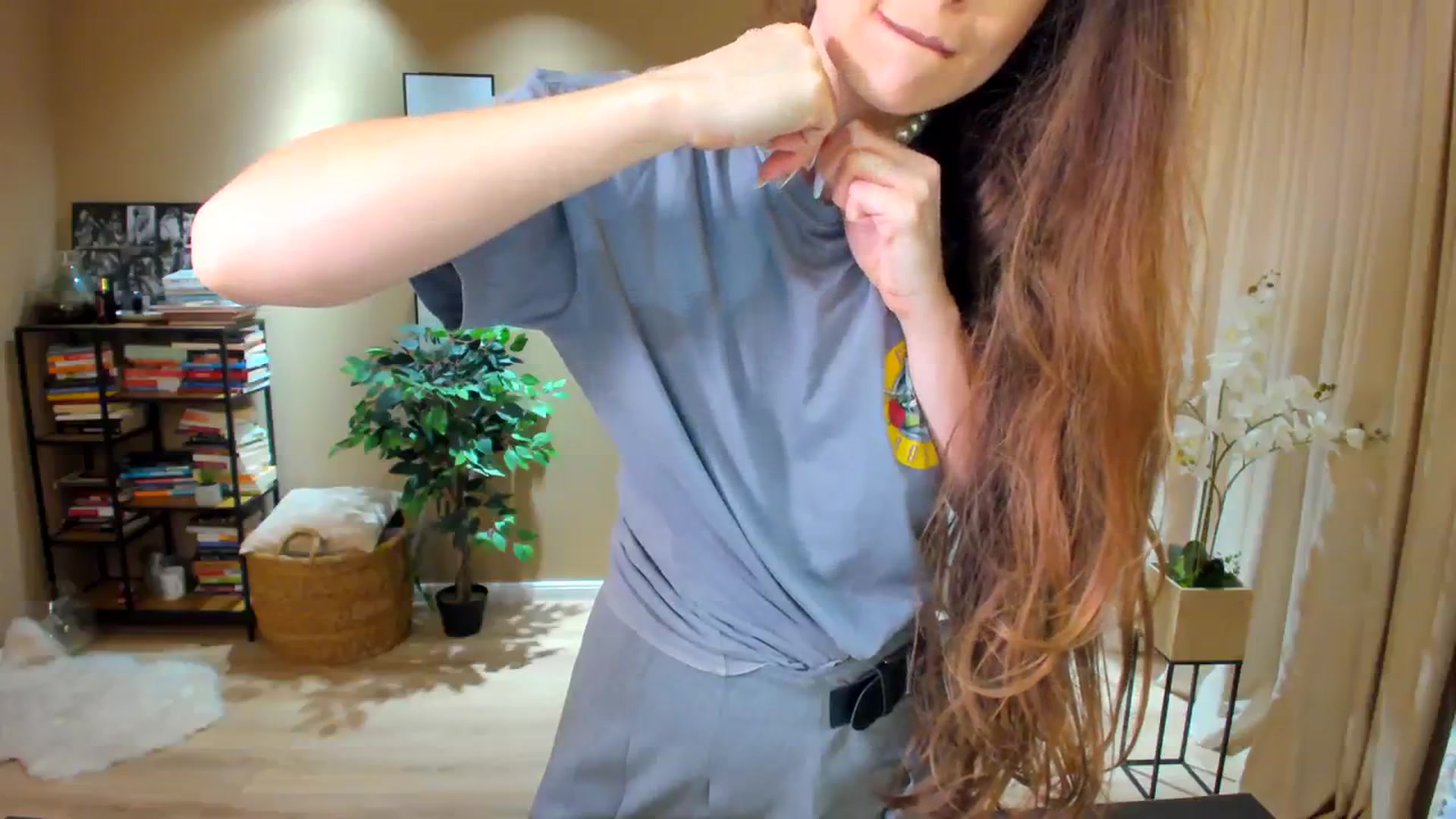 Gallery image thumbnail from SerenDYpity's myfreecams stream on, 01/07/2024, 21:39 image 19 of 20