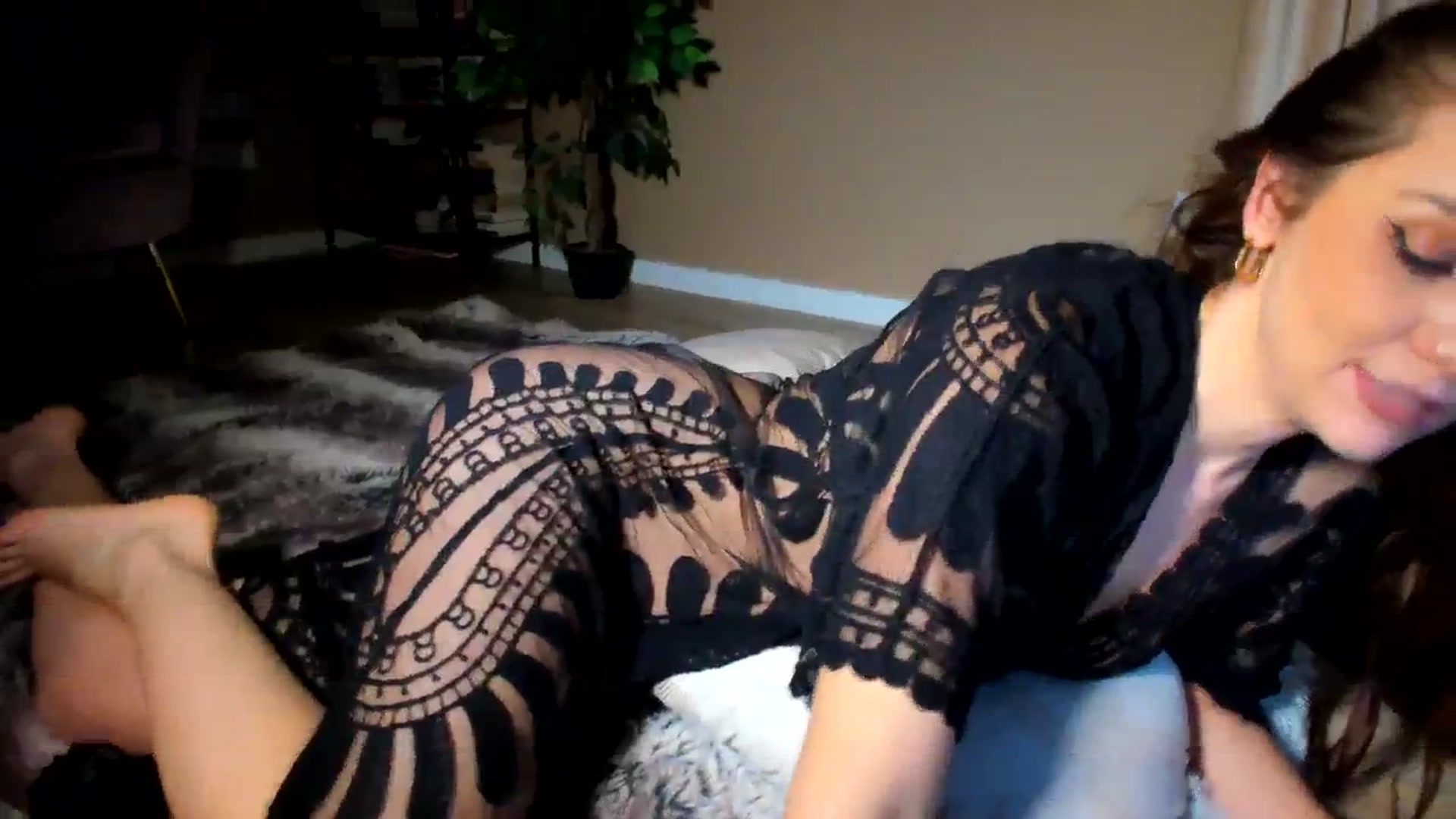 Gallery image thumbnail from SerenDYpity's myfreecams stream on, 01/24/2024, 24:10 image 4 of 20