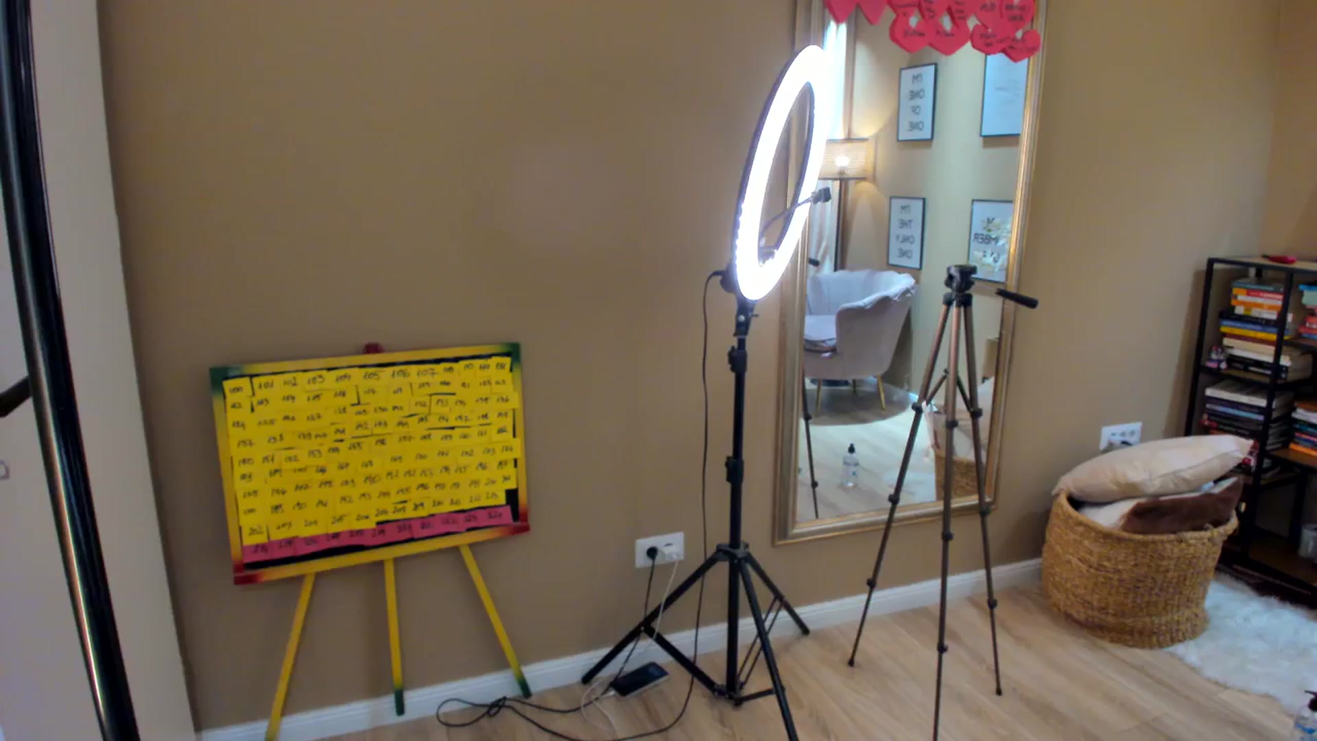 Gallery image thumbnail from SerenDYpity's myfreecams stream on, 02/16/2024, 18:34 image 1 of 20