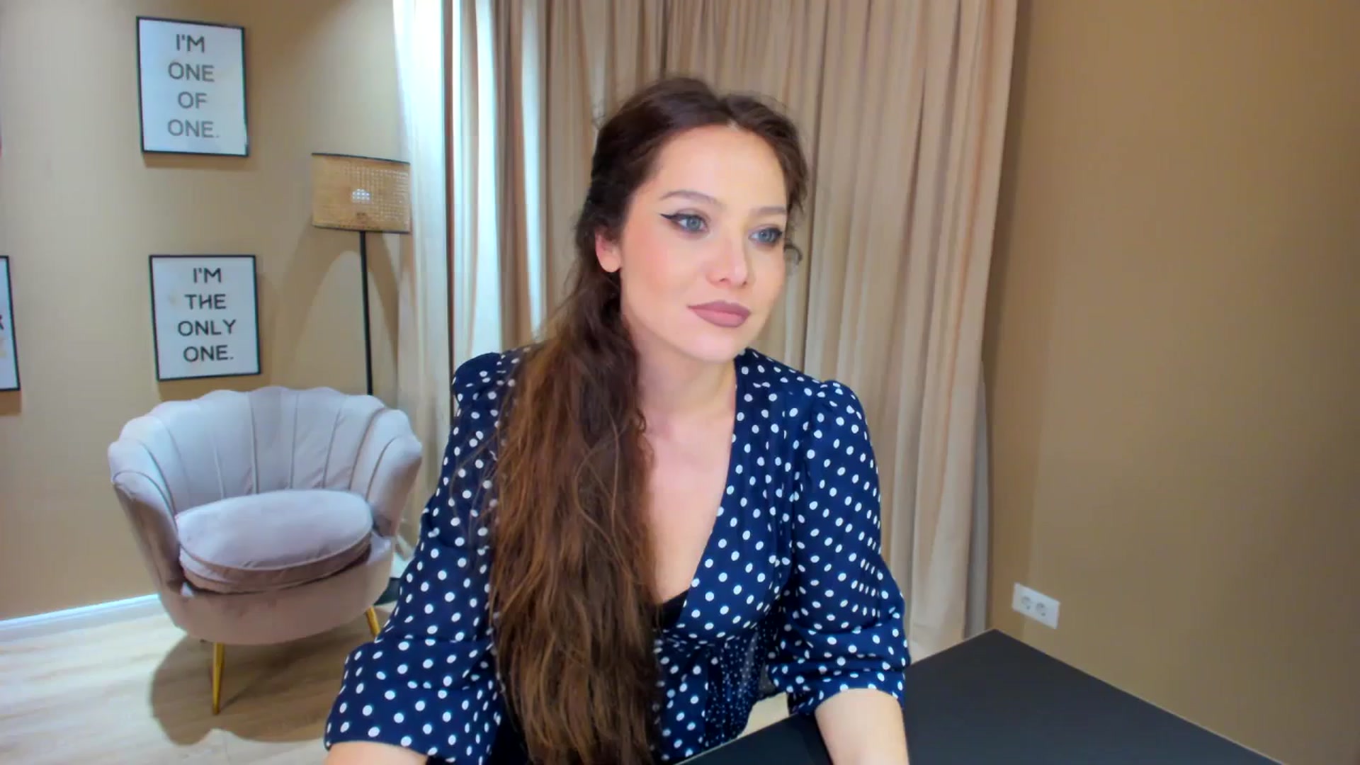 Gallery image thumbnail from SerenDYpity's myfreecams stream on, 02/19/2024, 21:53 image 3 of 20