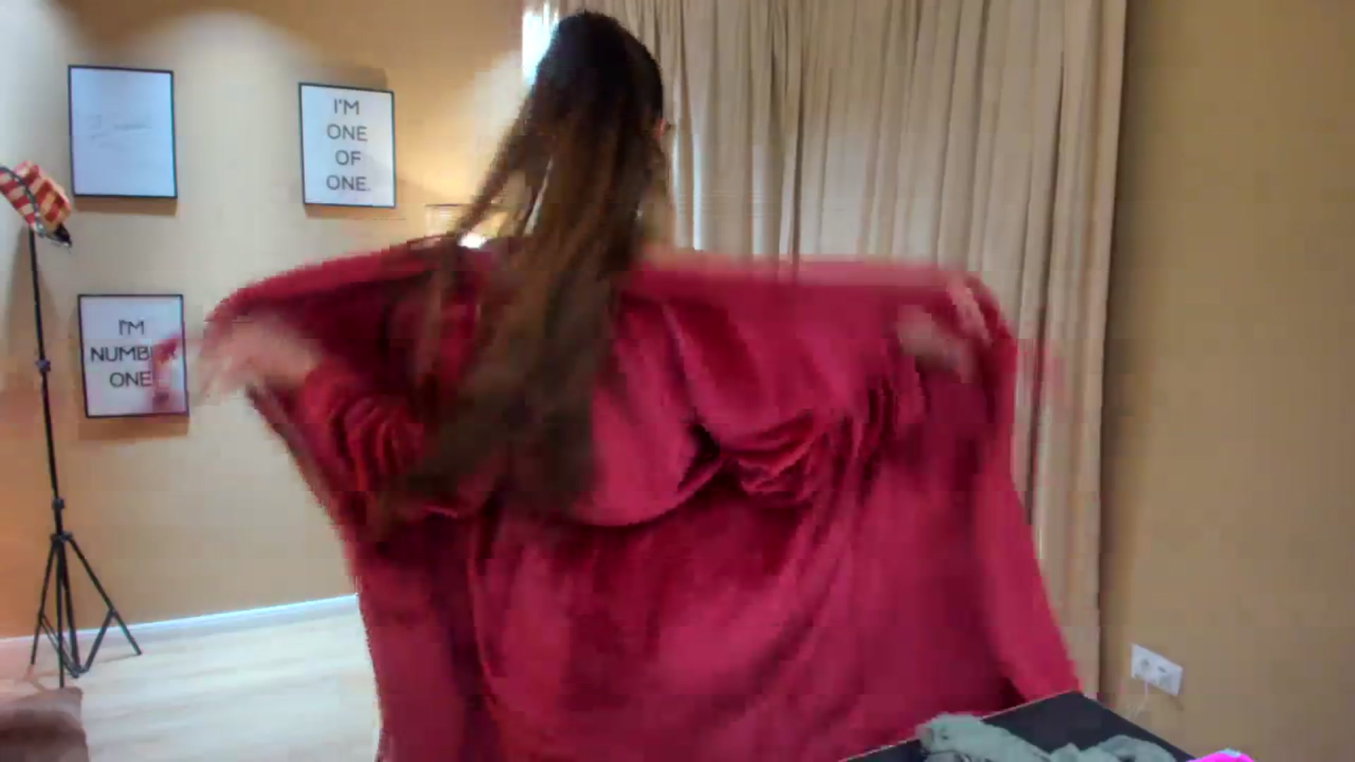 Gallery image thumbnail from SerenDYpity's myfreecams stream on, 04/04/2024, 23:35 image 3 of 20