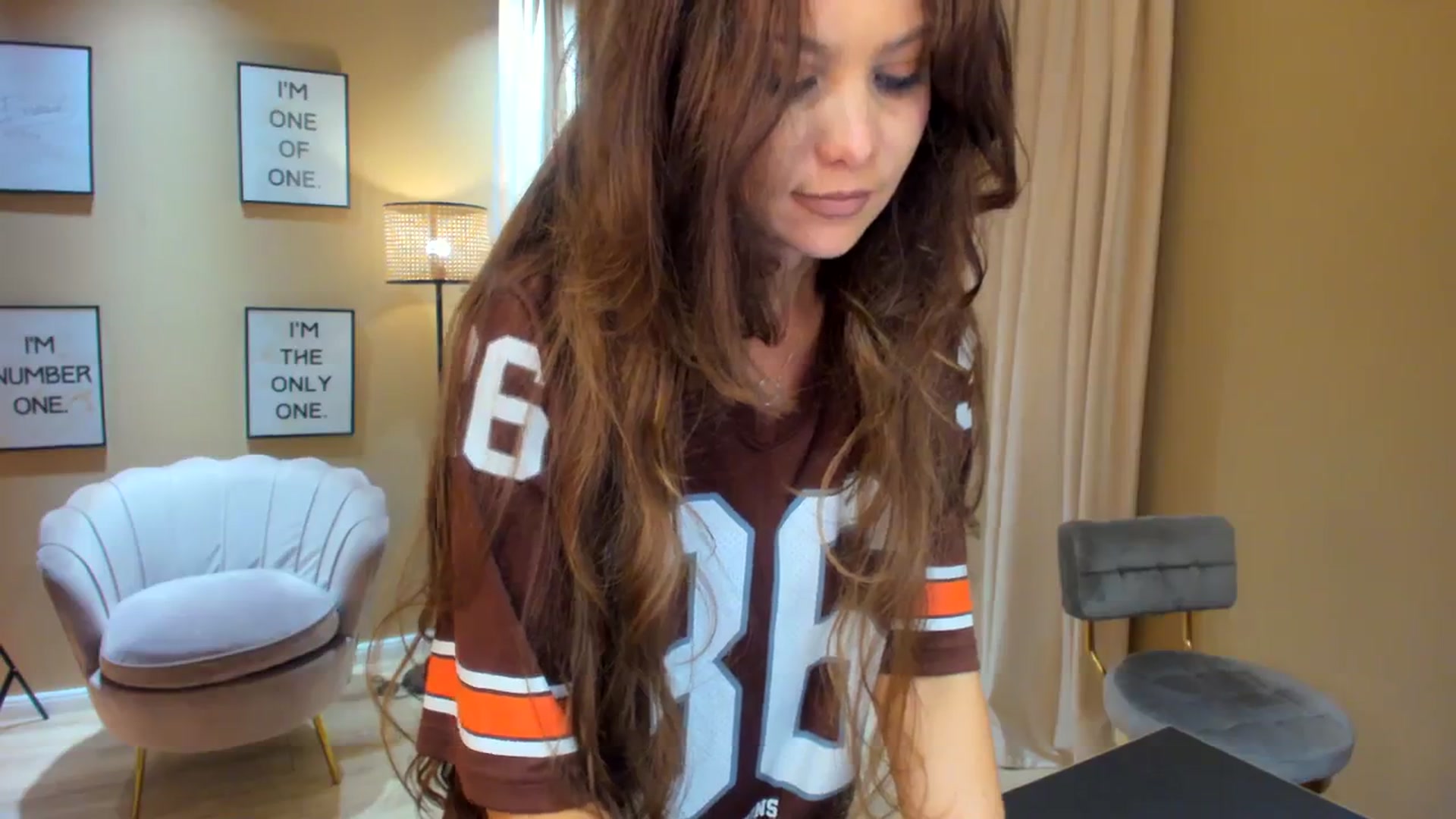 Gallery image thumbnail from SerenDYpity's myfreecams stream on, 04/07/2024, 23:41 image 4 of 20