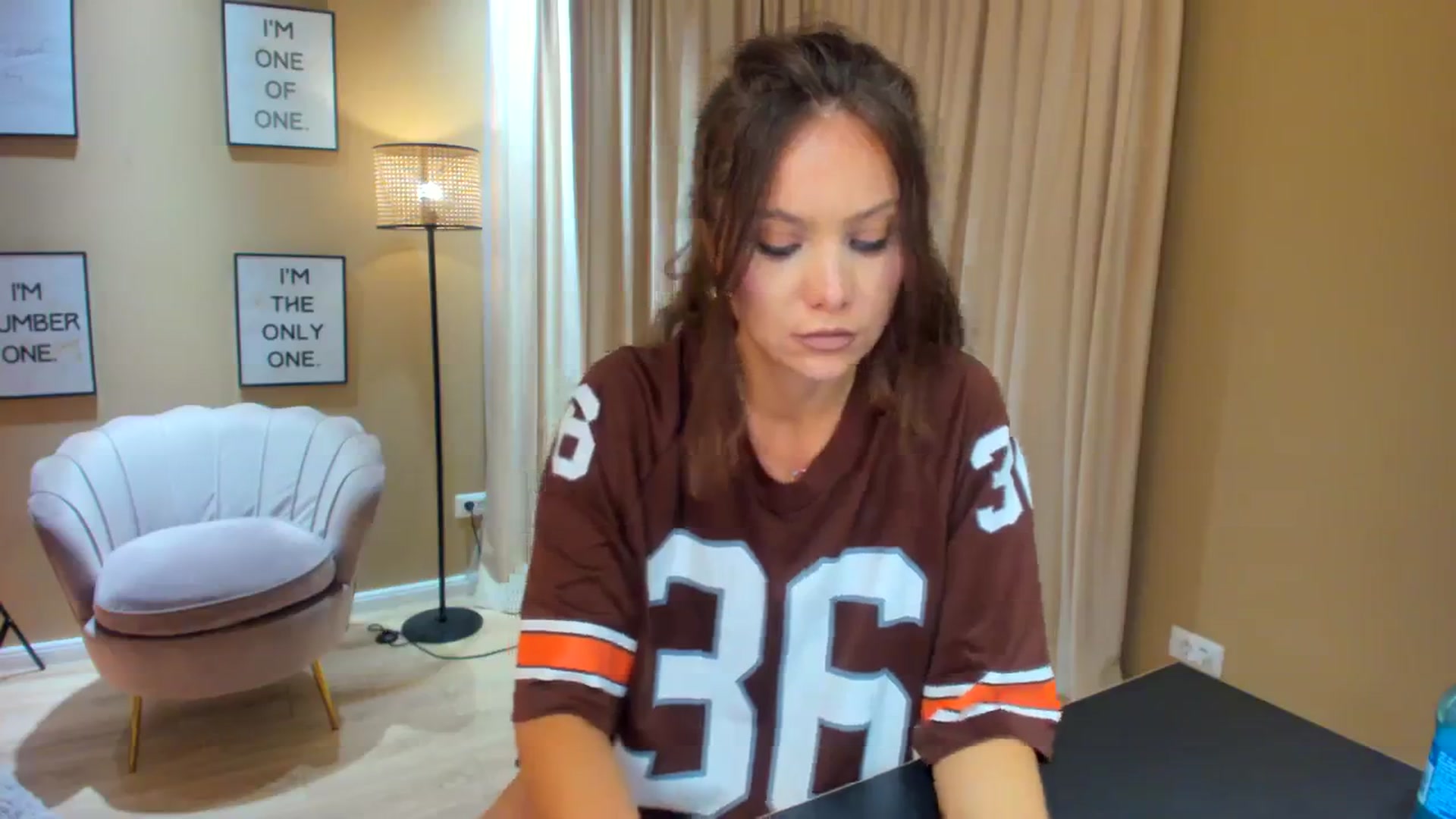 Gallery image thumbnail from SerenDYpity's myfreecams stream on, 04/08/2024, 24:00 image 11 of 20