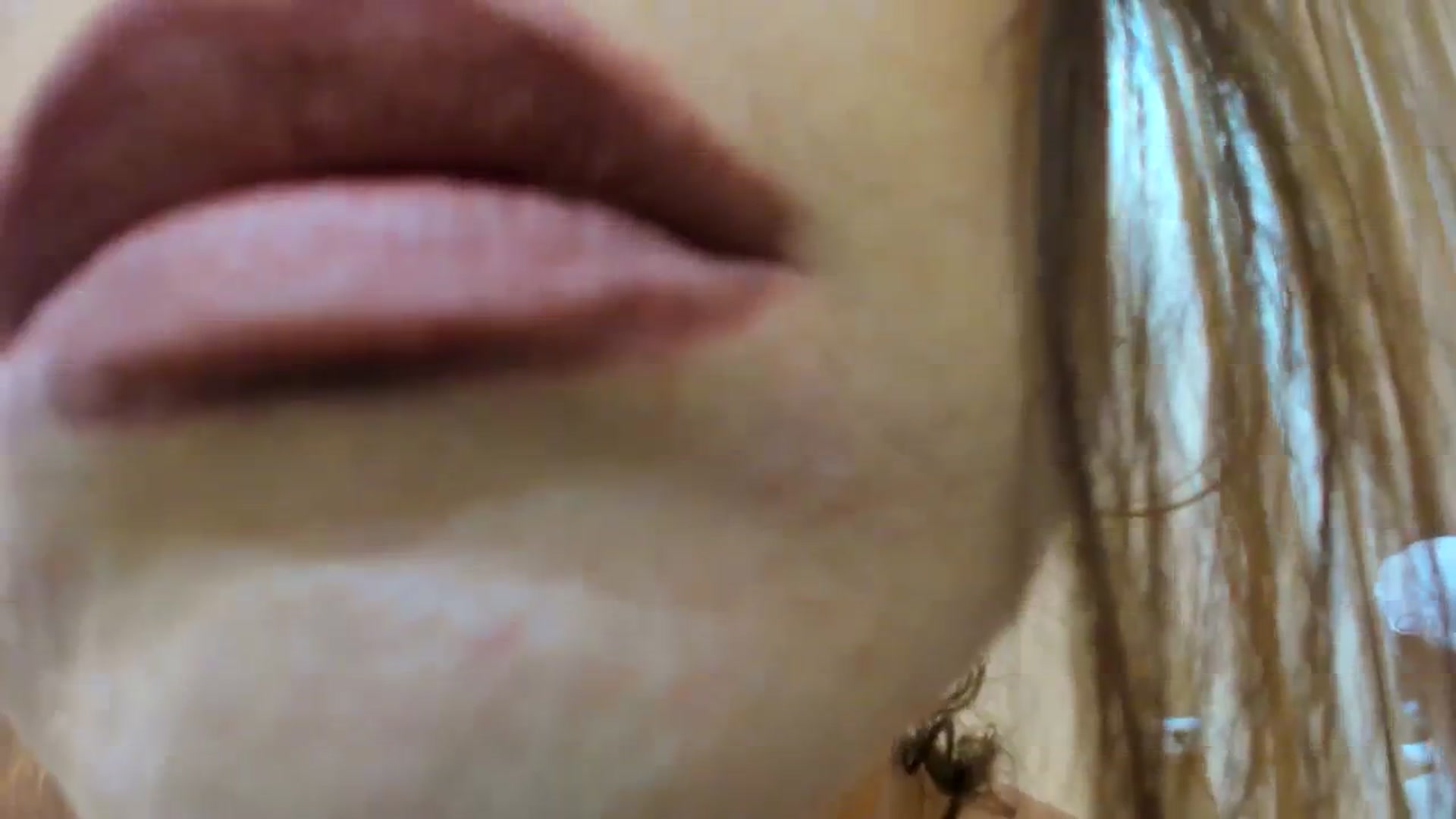 Gallery image thumbnail from SerenDYpity's myfreecams stream on, 04/12/2024, 21:42 image 7 of 20