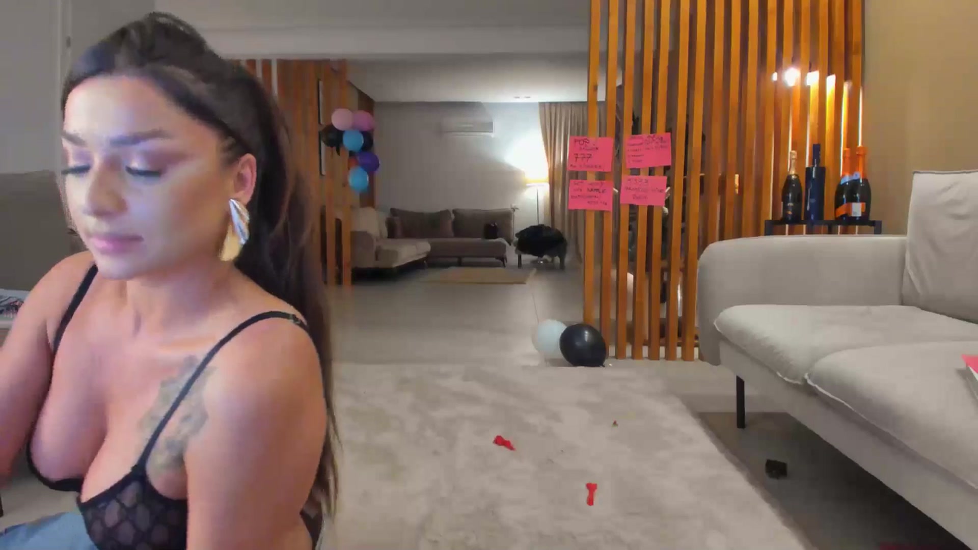 Gallery image thumbnail from SerenDYpity's myfreecams stream on, 04/28/2024, 19:29 image 9 of 20