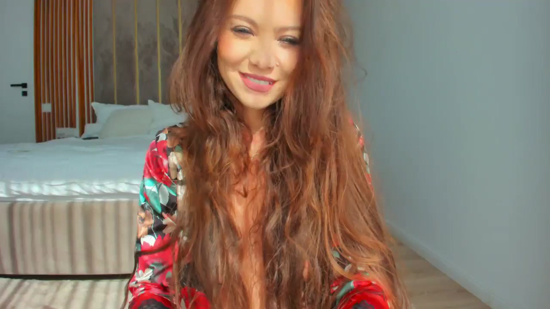 Gallery image thumbnail from SerenDYpity's myfreecams stream on, 05/10/2024, 17:11 image 2 of 20