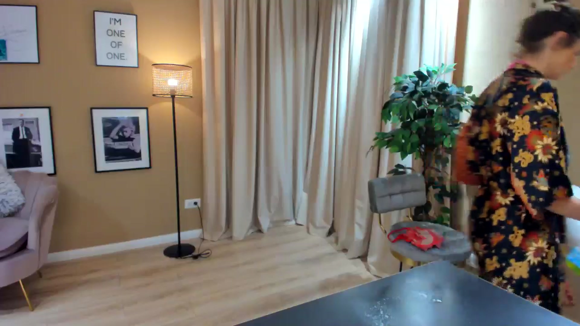 Gallery image thumbnail from SerenDYpity's myfreecams stream on, 06/07/2024, 20:26 image 3 of 20
