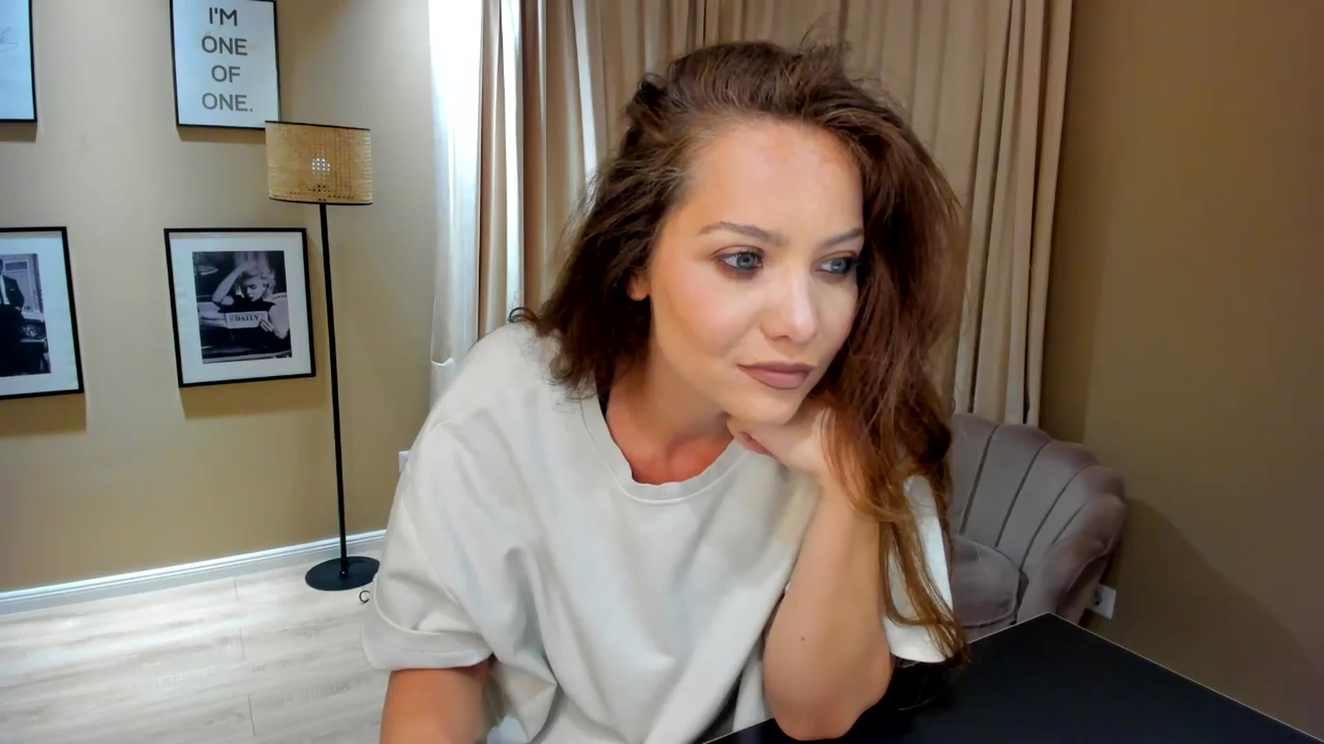 Gallery image thumbnail from SerenDYpity's myfreecams stream on, 07/04/2024, 19:11 image 7 of 20