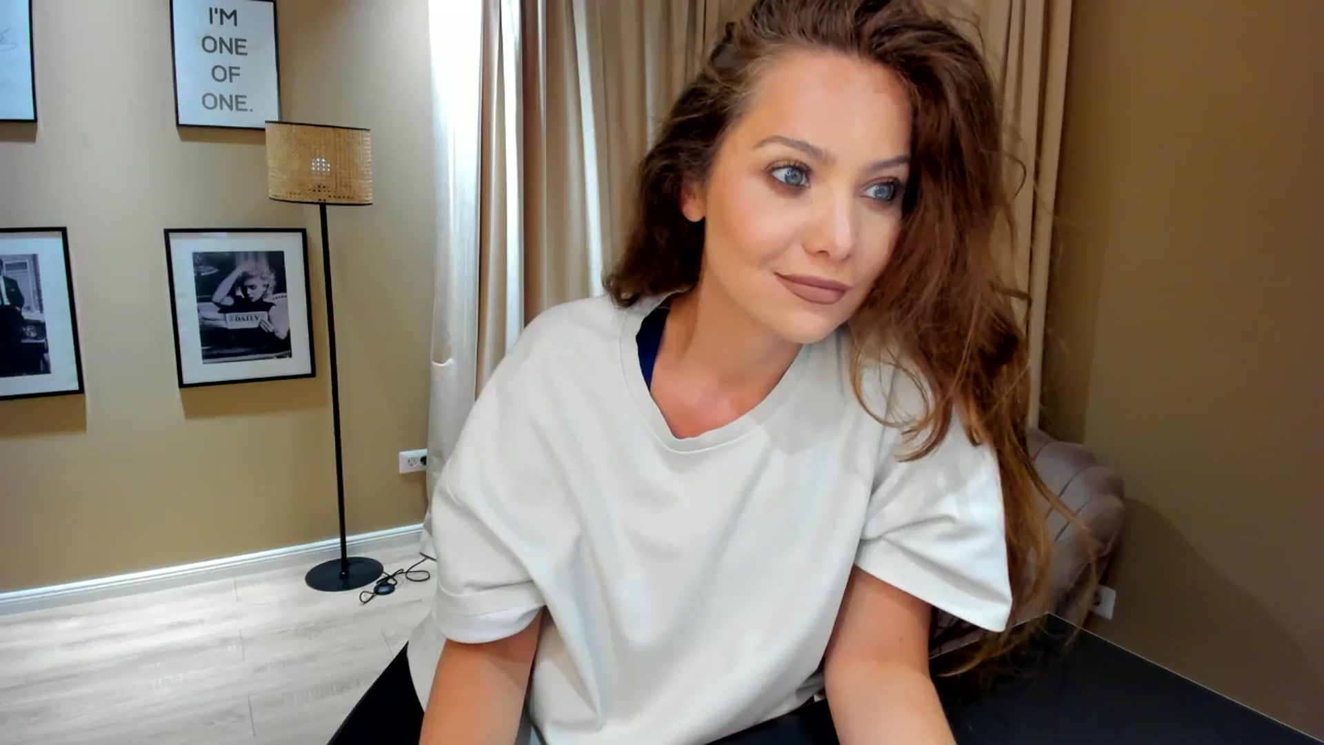 Gallery image thumbnail from SerenDYpity's myfreecams stream on, 07/04/2024, 19:11 image 5 of 20