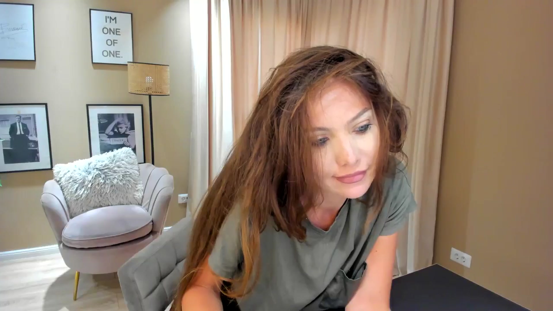 Gallery image thumbnail from SerenDYpity's myfreecams stream on, 07/08/2024, 17:21 image 2 of 20