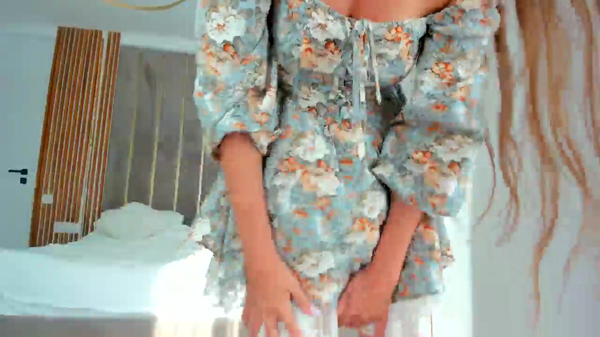 Gallery image thumbnail from SerenDYpity's myfreecams stream on, 07/09/2024, 16:43 image 9 of 20