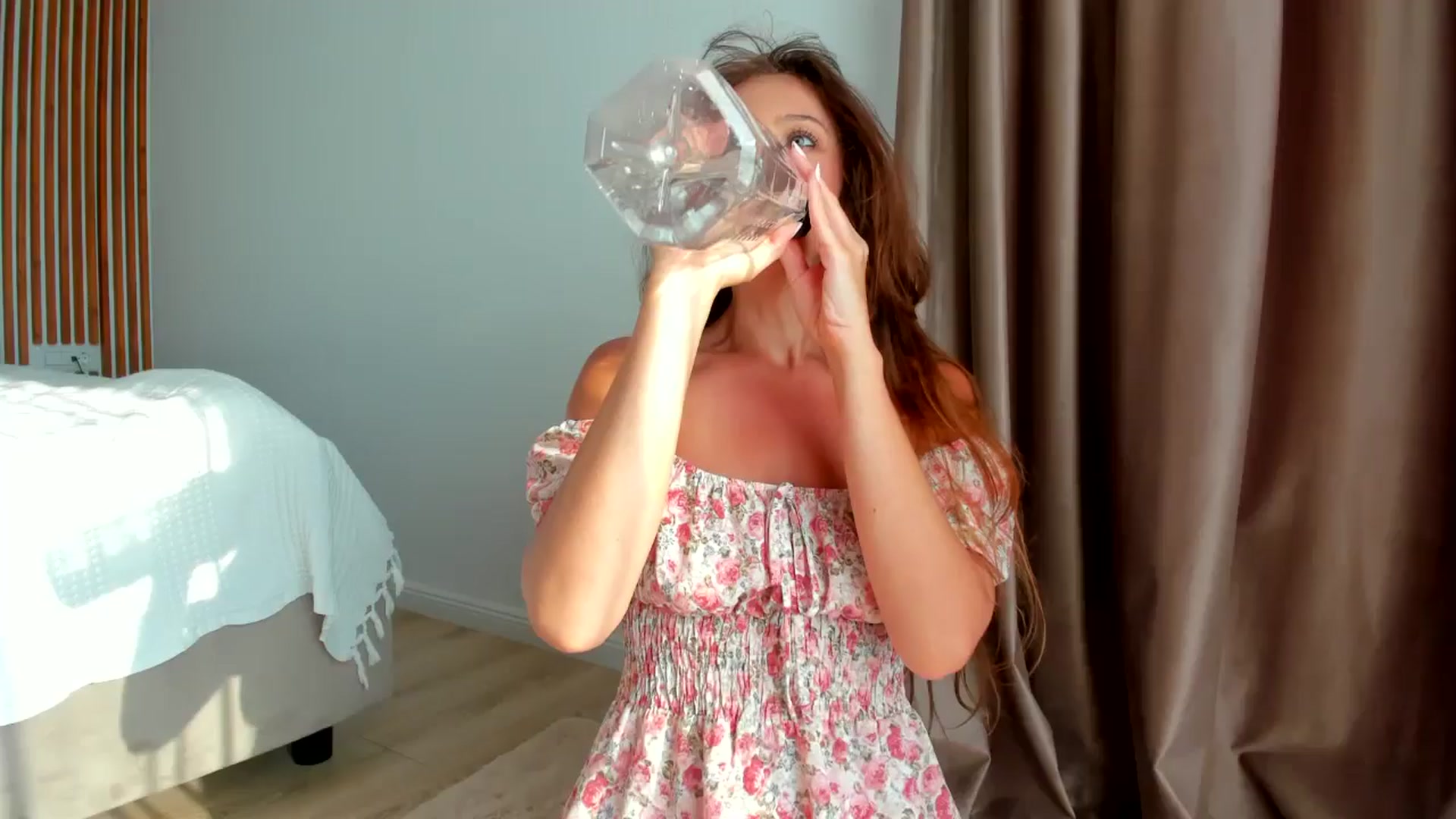 Gallery image thumbnail from SerenDYpity's myfreecams stream on, 07/14/2024, 15:56 image 19 of 20