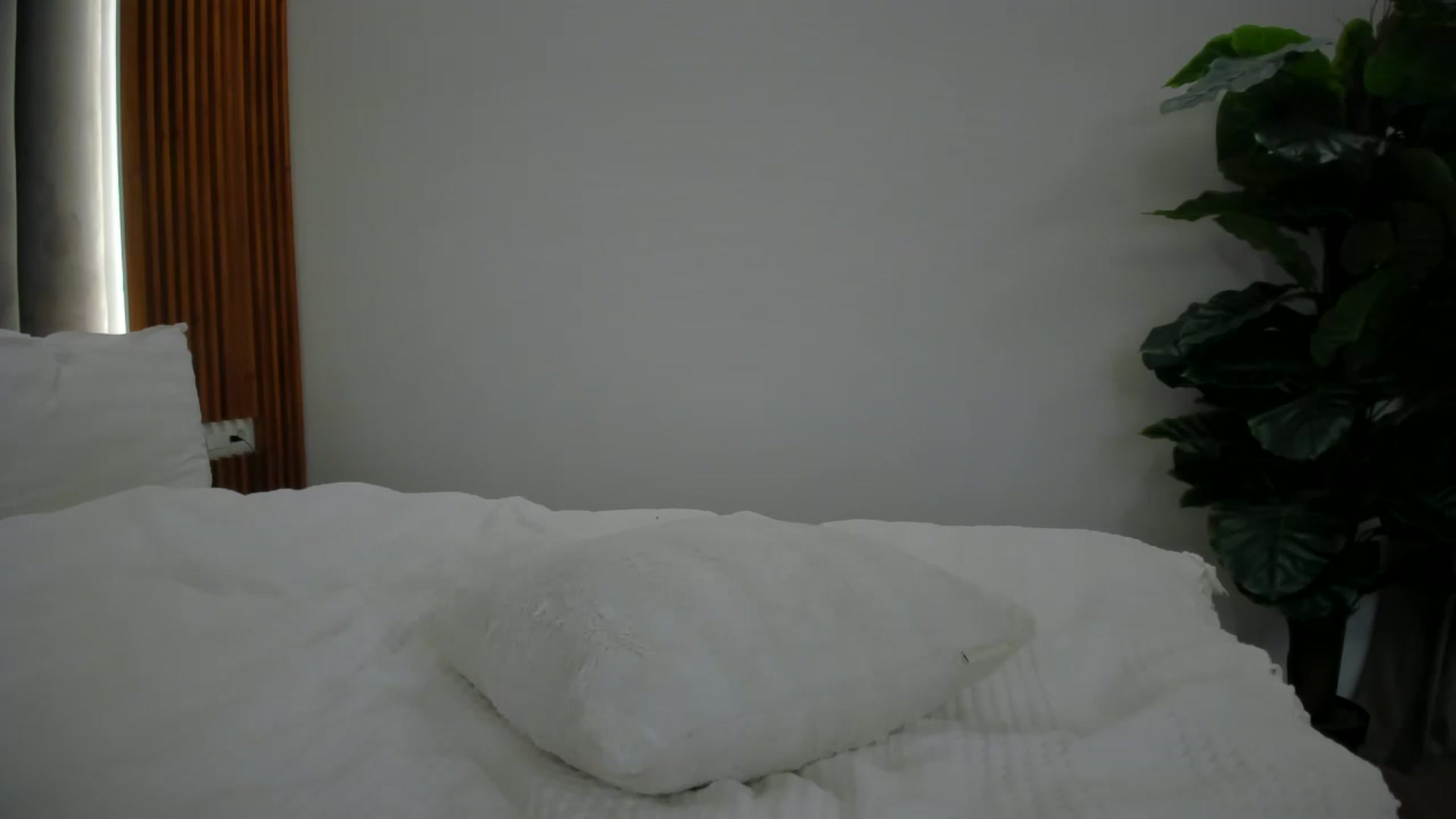 Gallery image thumbnail from SerenDYpity's myfreecams stream on, 07/21/2024, 20:41 image 6 of 20