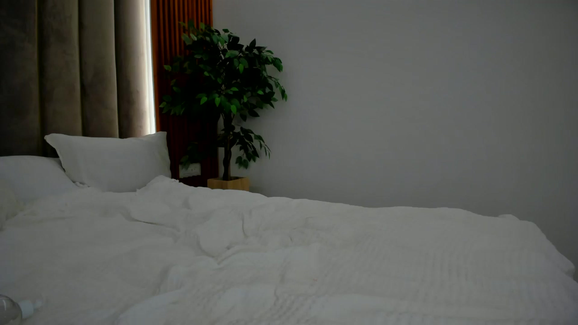 Gallery image thumbnail from SerenDYpity's myfreecams stream on, 09/06/2024, 21:34 image 3 of 20
