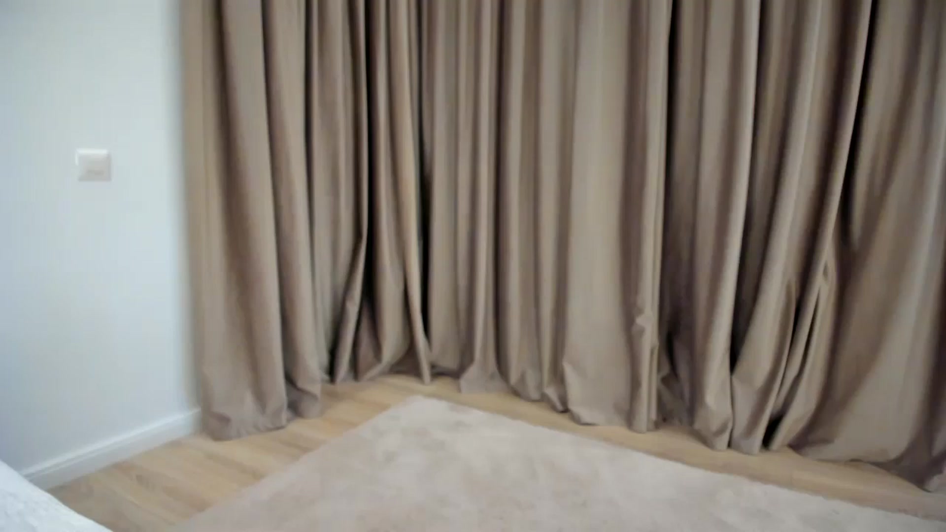 Gallery image thumbnail from SerenDYpity's myfreecams stream on, 09/15/2024, 19:53 image 3 of 20