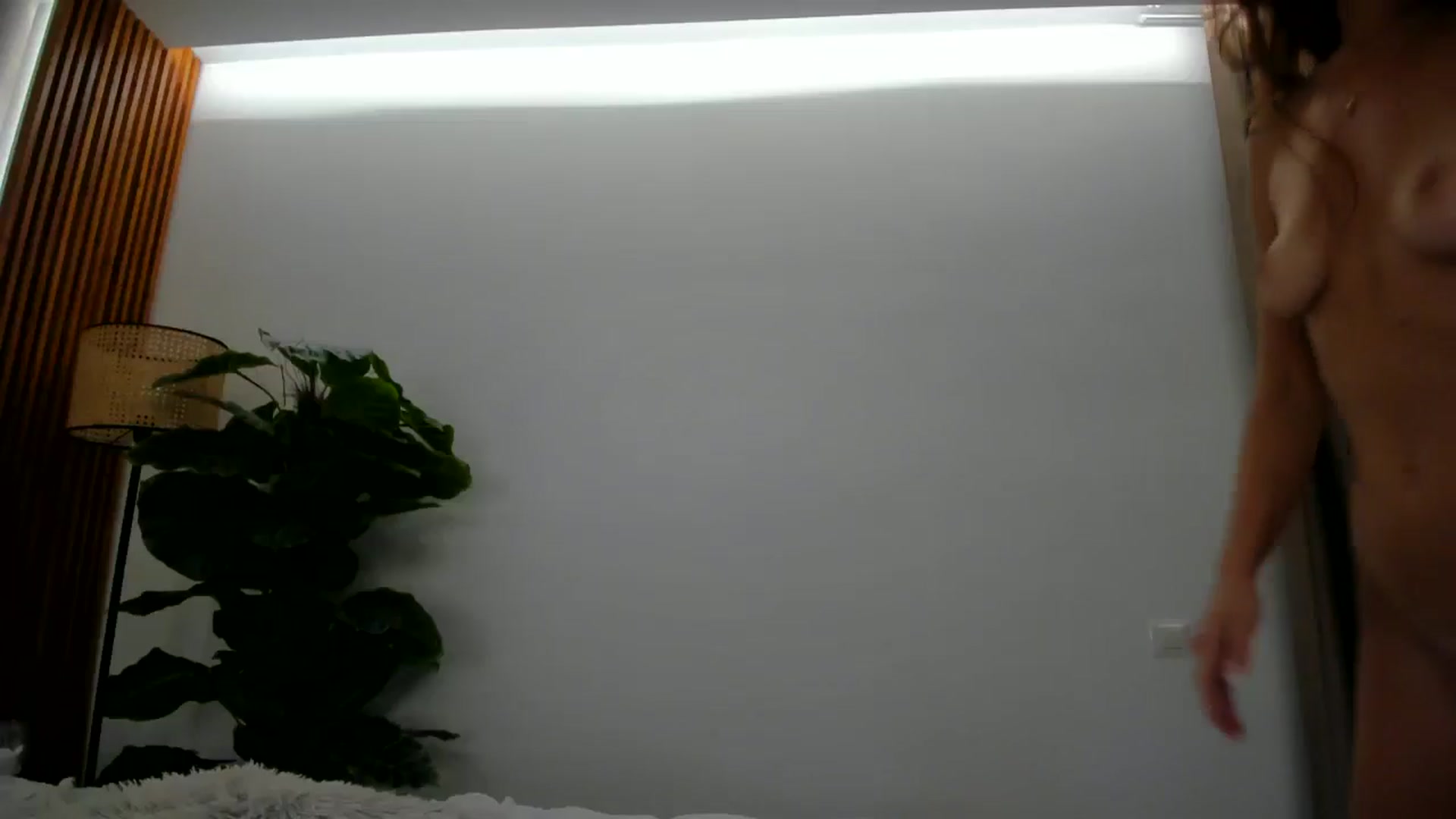Gallery image thumbnail from SerenDYpity's myfreecams stream on, 09/15/2024, 19:53 image 8 of 20