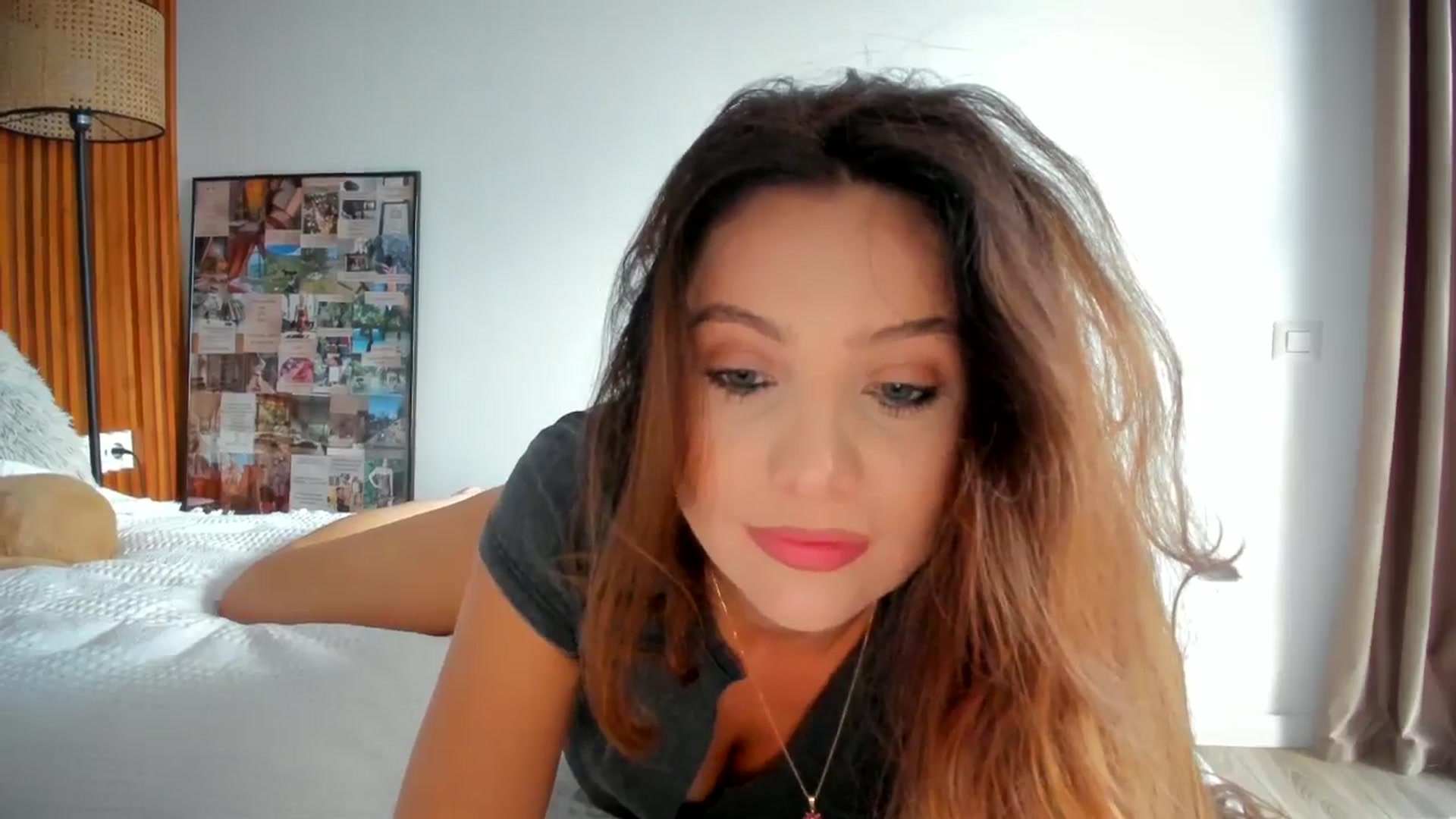 Gallery image thumbnail from SerenDYpity's myfreecams stream on, 09/19/2024, 16:39 image 4 of 20