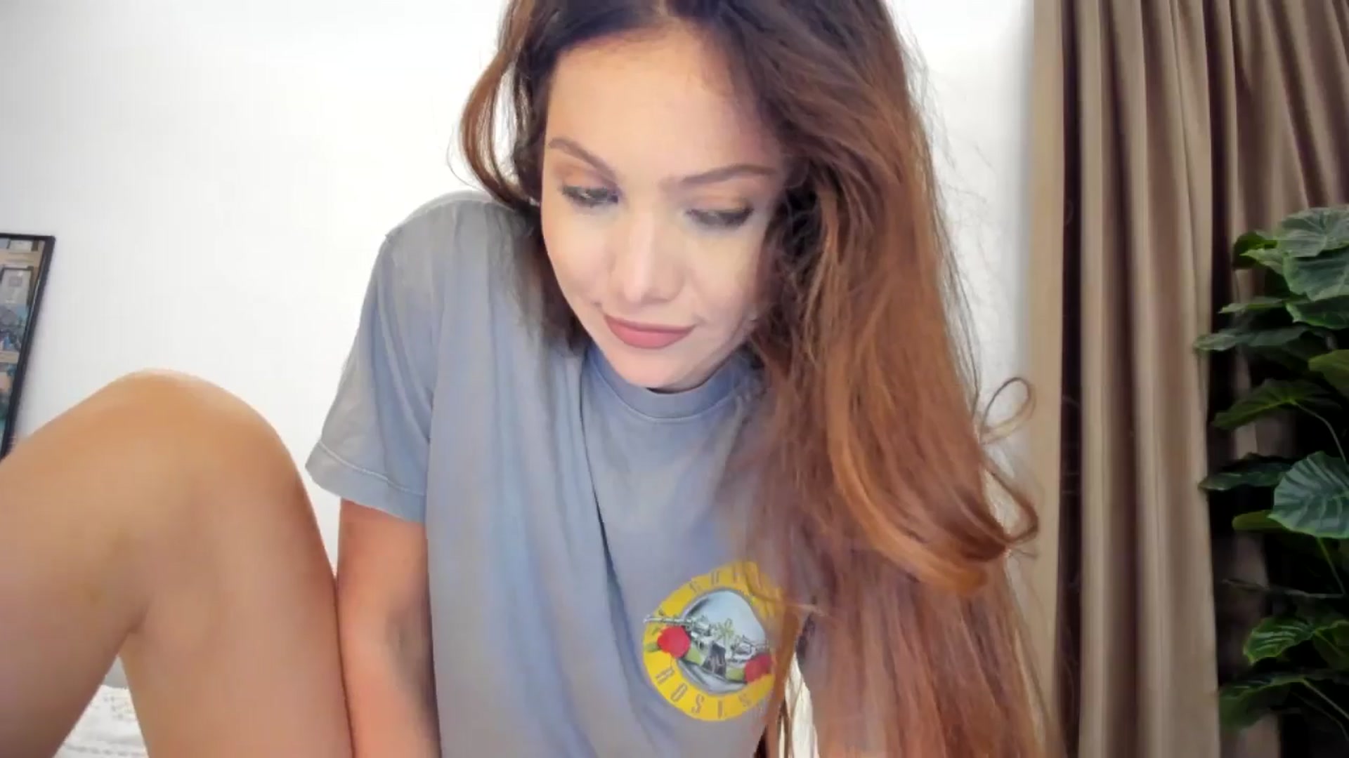 Gallery image thumbnail from SerenDYpity's myfreecams stream on, 09/19/2024, 20:58 image 7 of 20