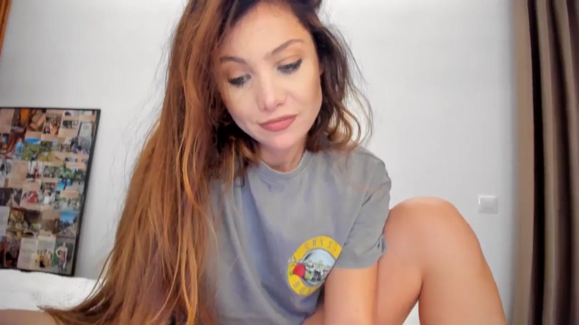 Gallery image thumbnail from SerenDYpity's myfreecams stream on, 09/19/2024, 20:58 image 14 of 20