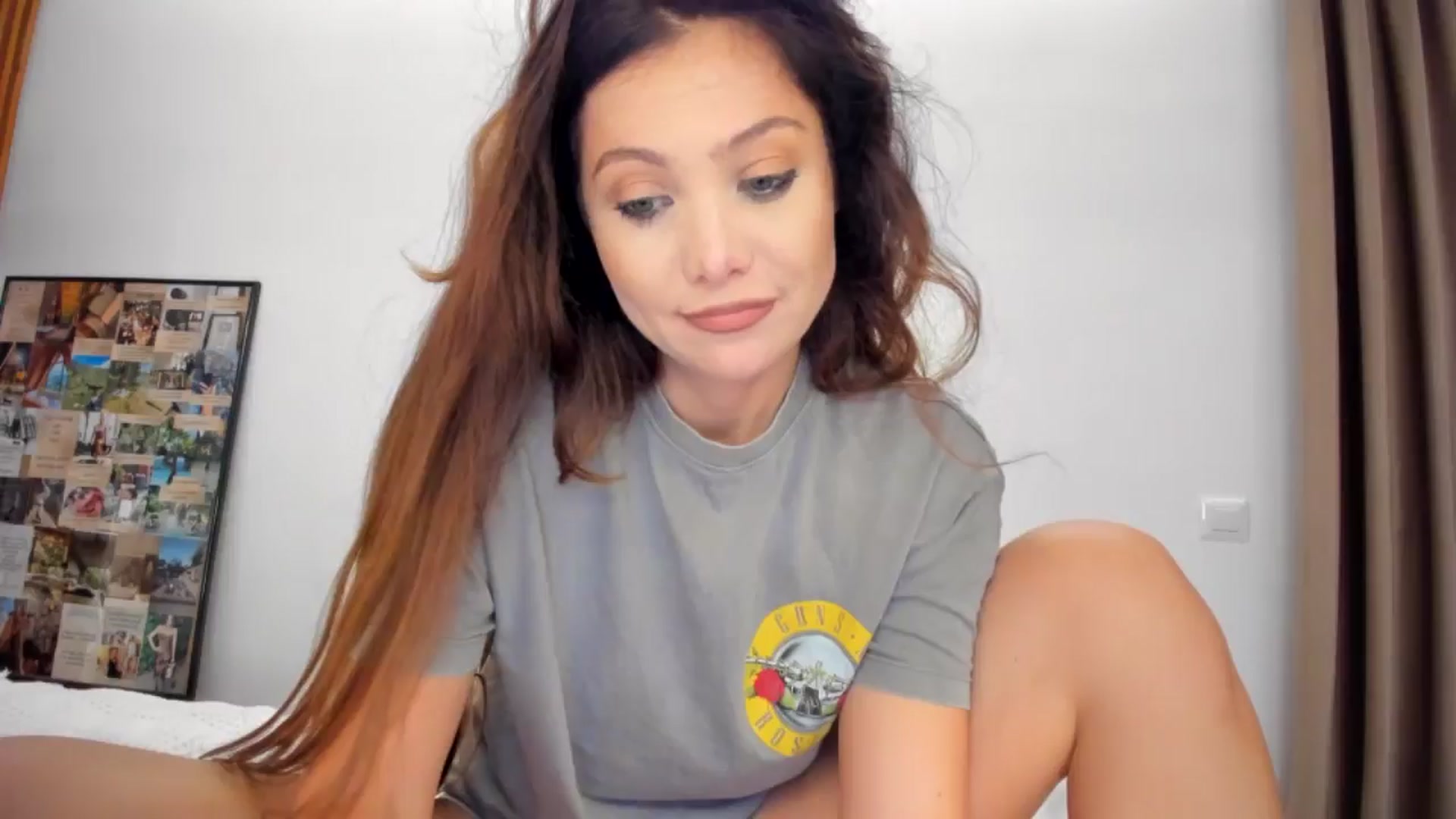 Gallery image thumbnail from SerenDYpity's myfreecams stream on, 09/19/2024, 20:58 image 5 of 20