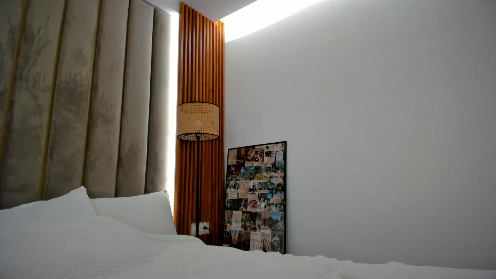 Gallery image thumbnail from SerenDYpity's myfreecams stream on, 09/20/2024, 16:48 image 17 of 20