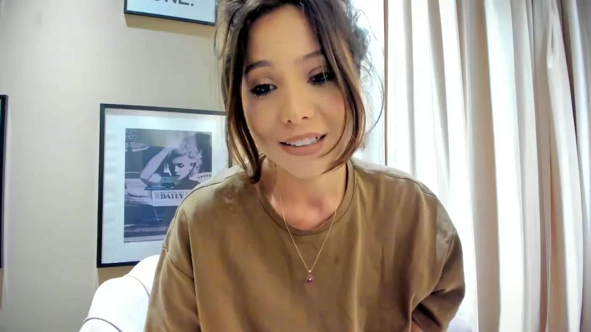 Gallery image thumbnail from SerenDYpity's myfreecams stream on, 09/25/2024, 17:47 image 10 of 20