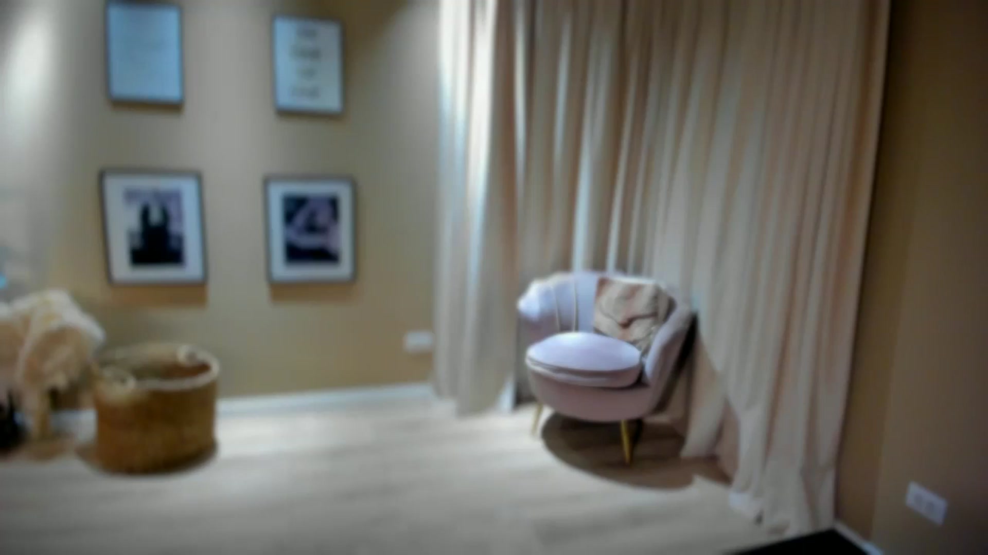 Gallery image thumbnail from SerenDYpity's myfreecams stream on, 10/22/2024, 18:13 image 19 of 20