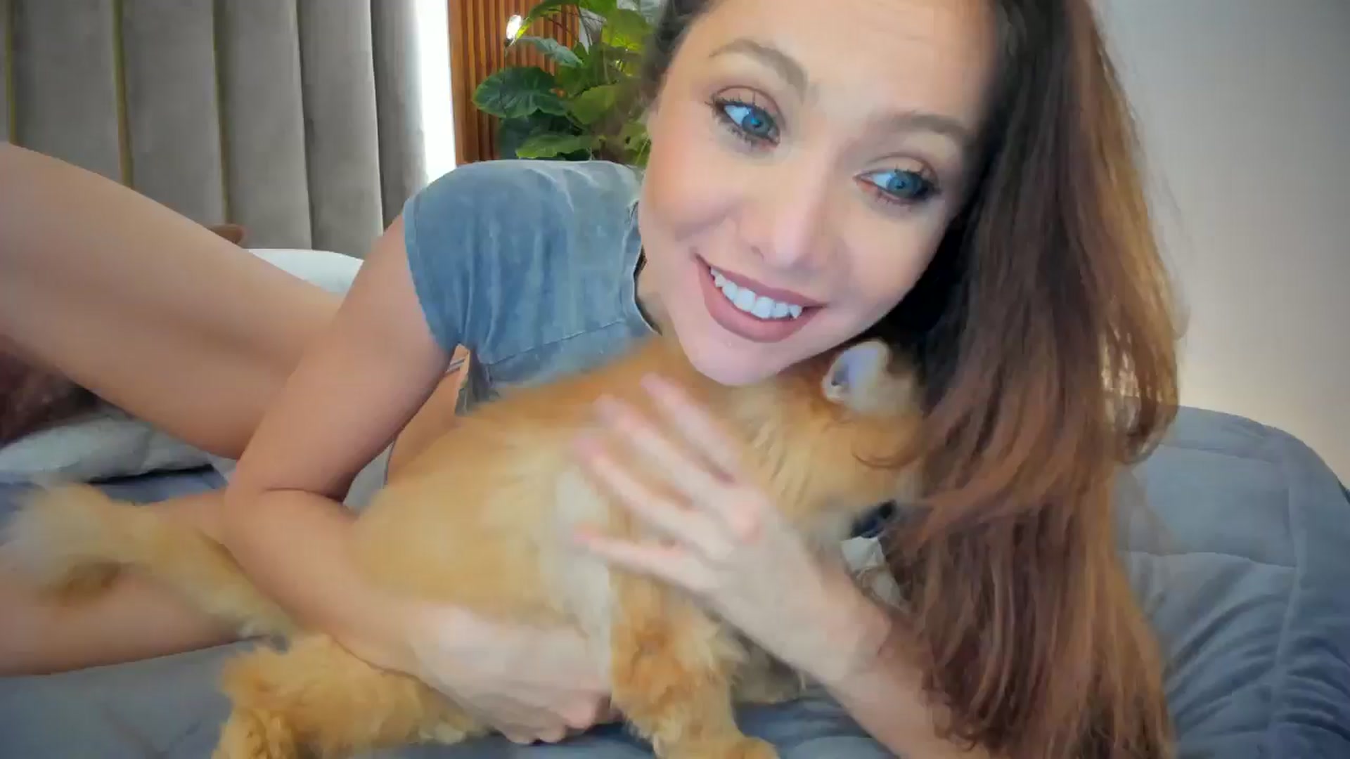 Gallery image thumbnail from SerenDYpity's myfreecams stream on, 11/23/2024, 18:18 image 1 of 20