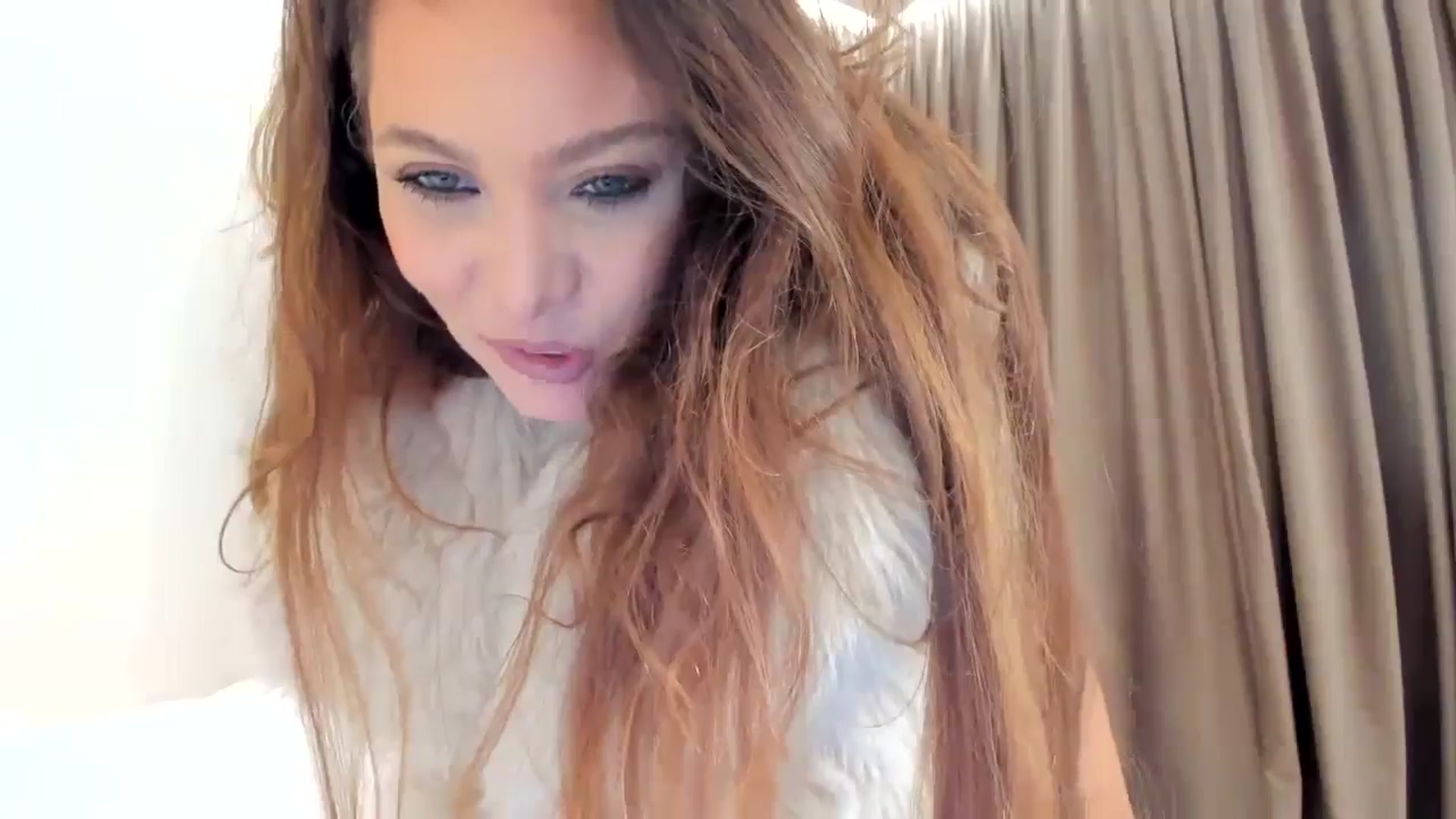 Gallery image thumbnail from SerenDYpity's myfreecams stream on, 11/30/2024, 17:58 image 14 of 20