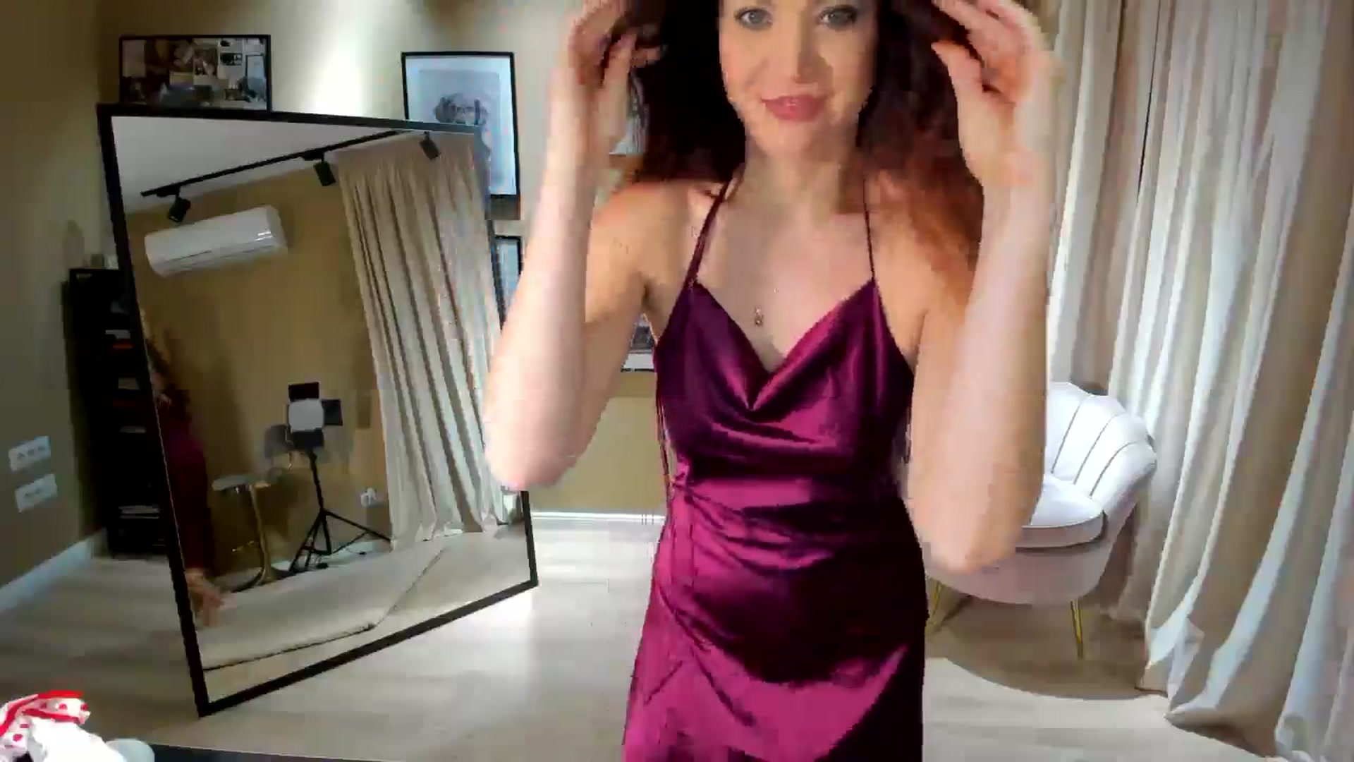 Gallery image thumbnail from SerenDYpity's myfreecams stream on, 12/07/2024, 19:36 image 2 of 20